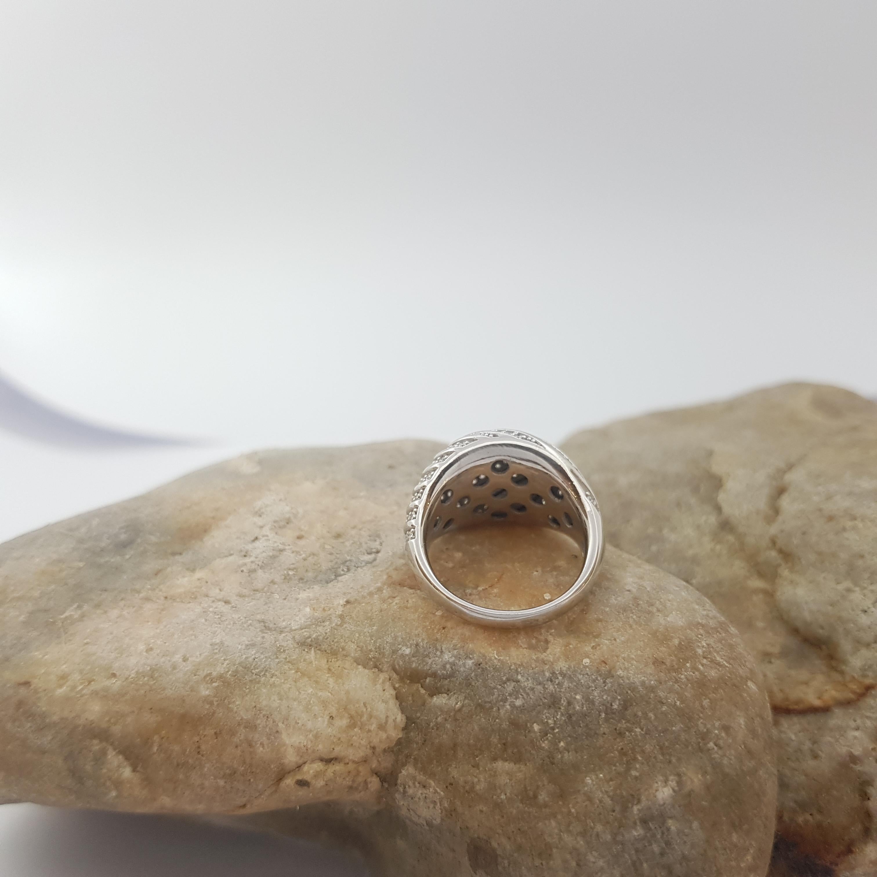 Diamond Ring set in 18 Karat White Gold Settings For Sale 5