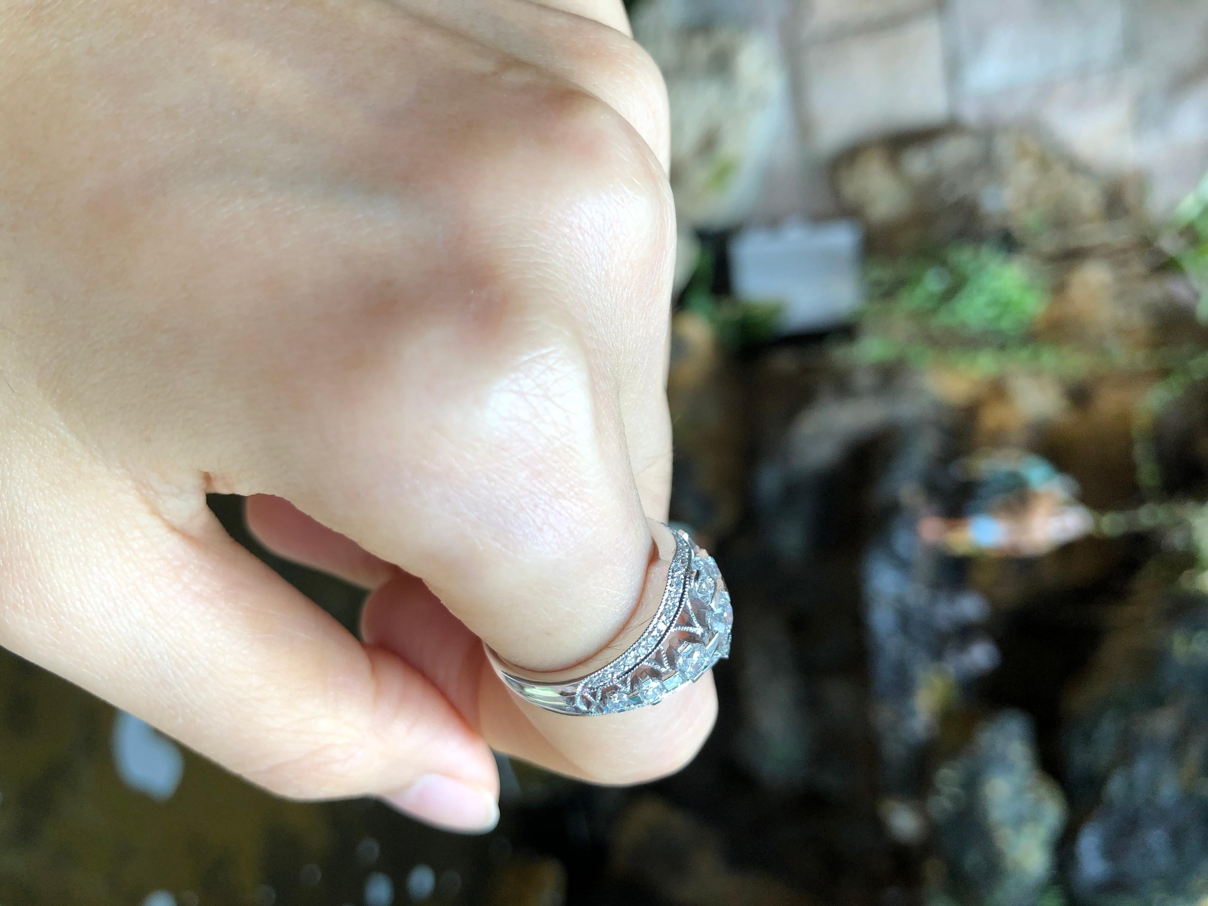 Bague en or blanc 18 carats sertie d'un diamant en vente 1