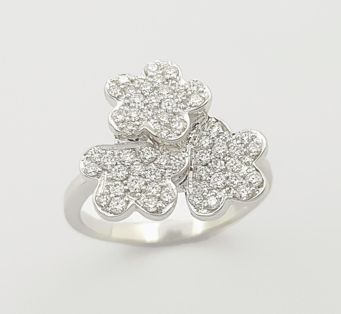 Diamond Ring set in 18 Karat White Gold Settings For Sale 3