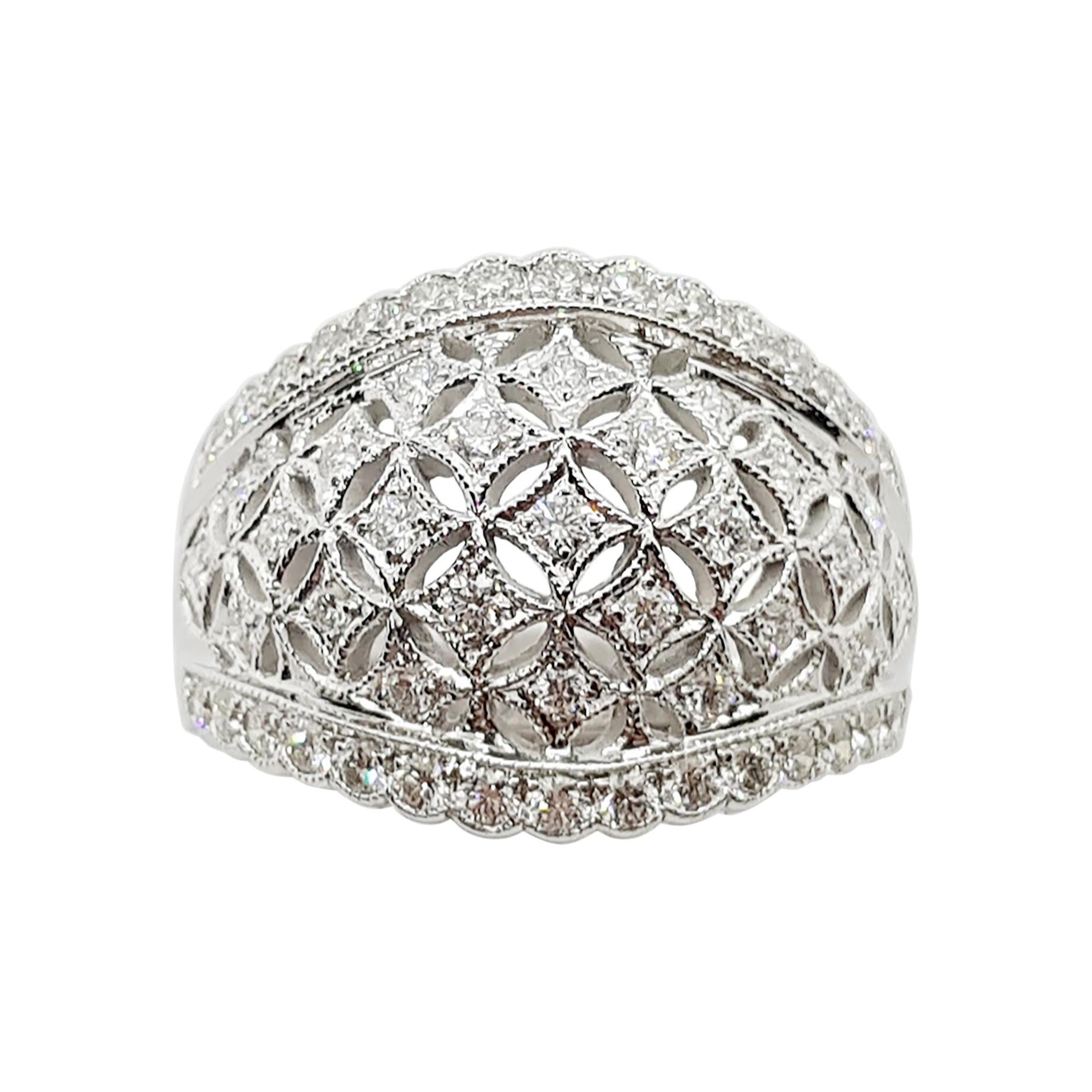 Diamond Ring Set in 18 Karat White Gold Settings For Sale