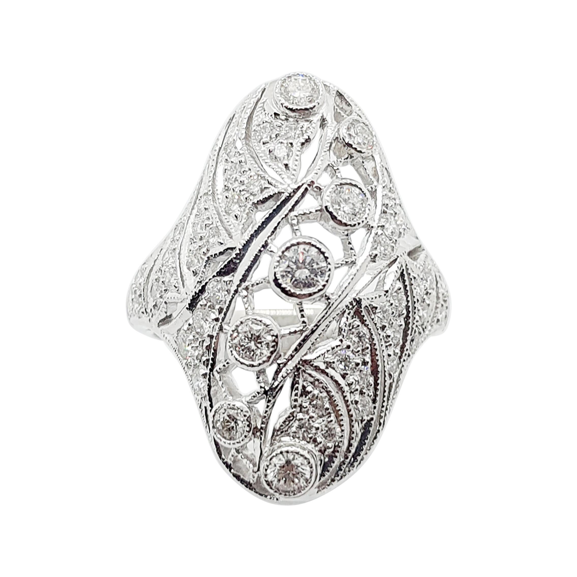 Bague en or blanc 18 carats sertie de diamants