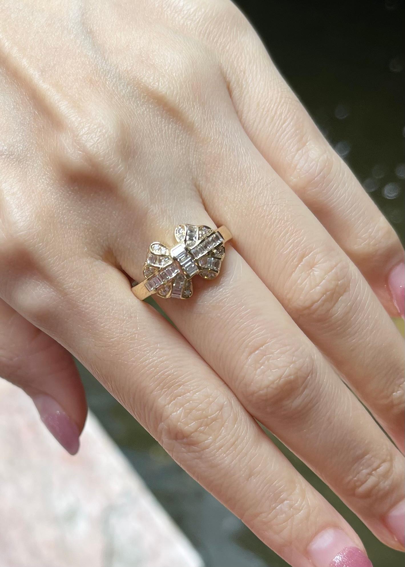 Diamantring in 18K Goldfassung (Baguetteschliff) im Angebot