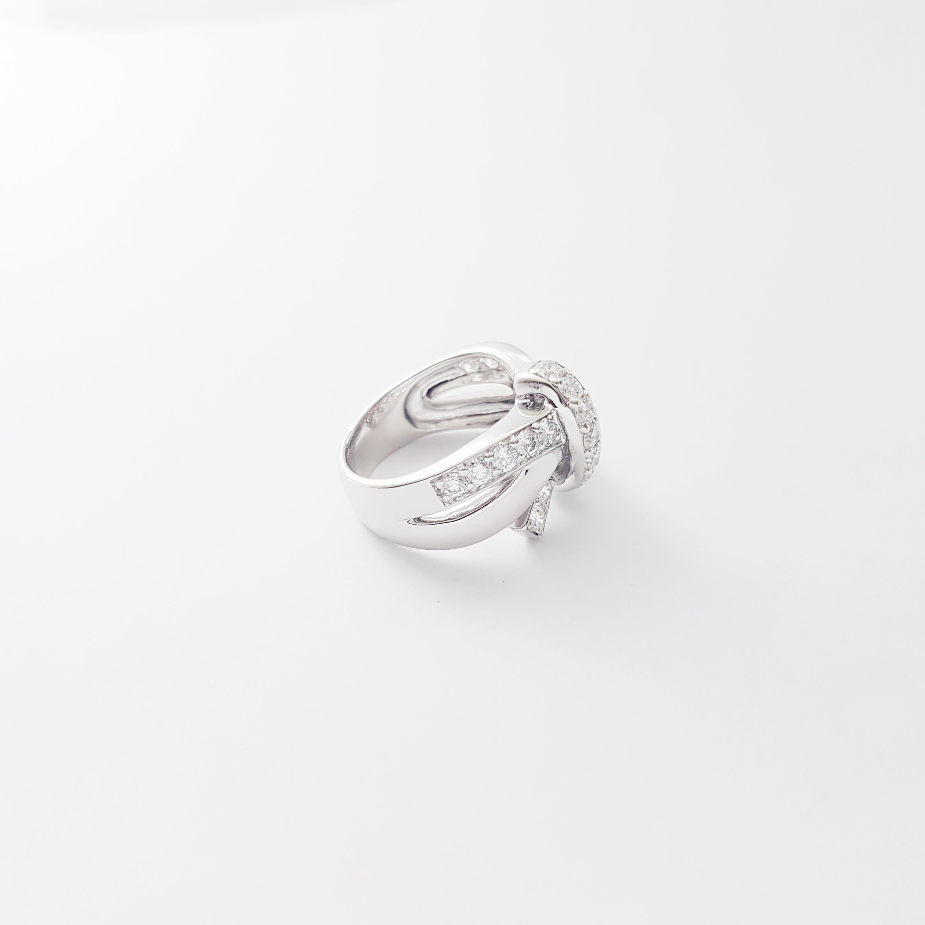 Diamantring aus 18 Karat Weißgold in Fassungen mit Diamanten im Angebot 4