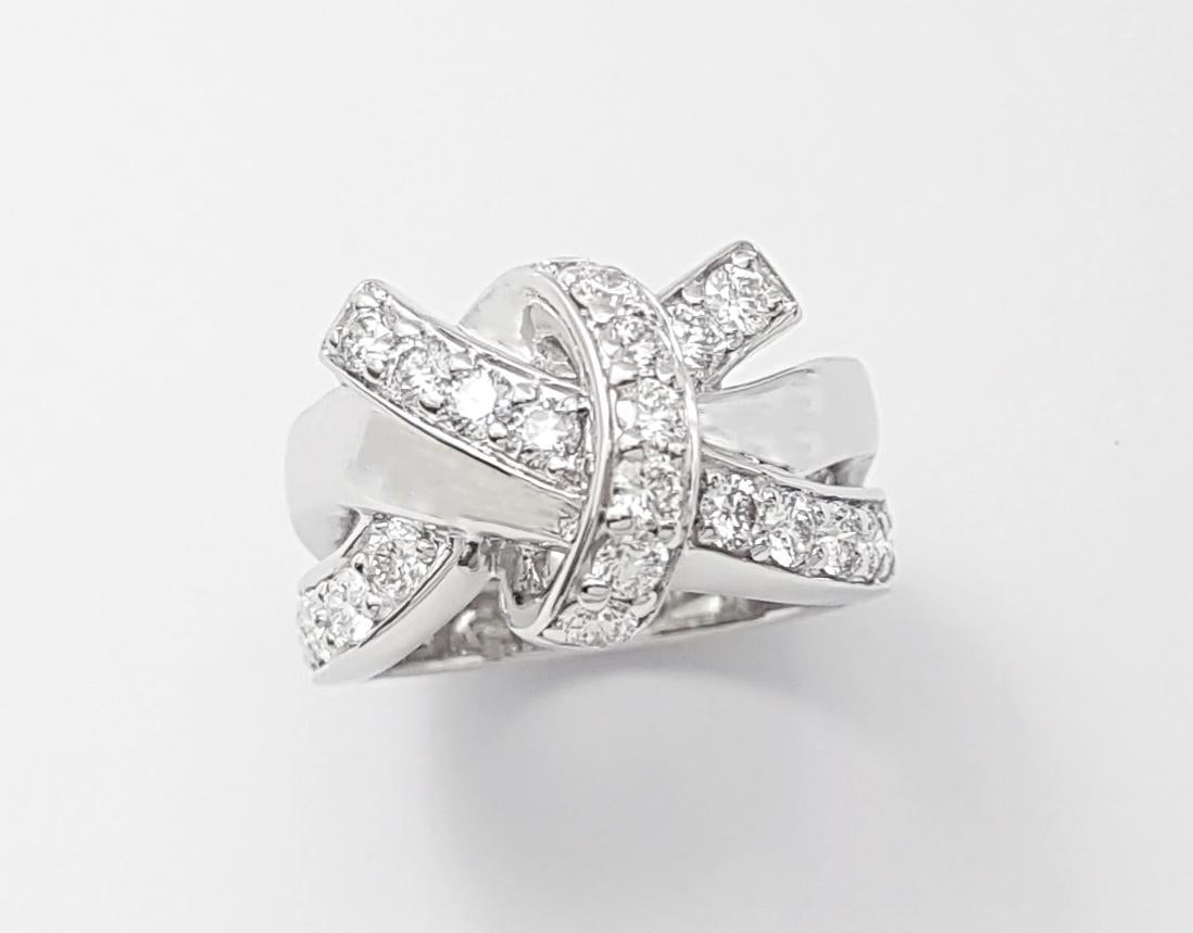 Diamantring aus 18 Karat Weißgold in Fassungen mit Diamanten im Angebot 5