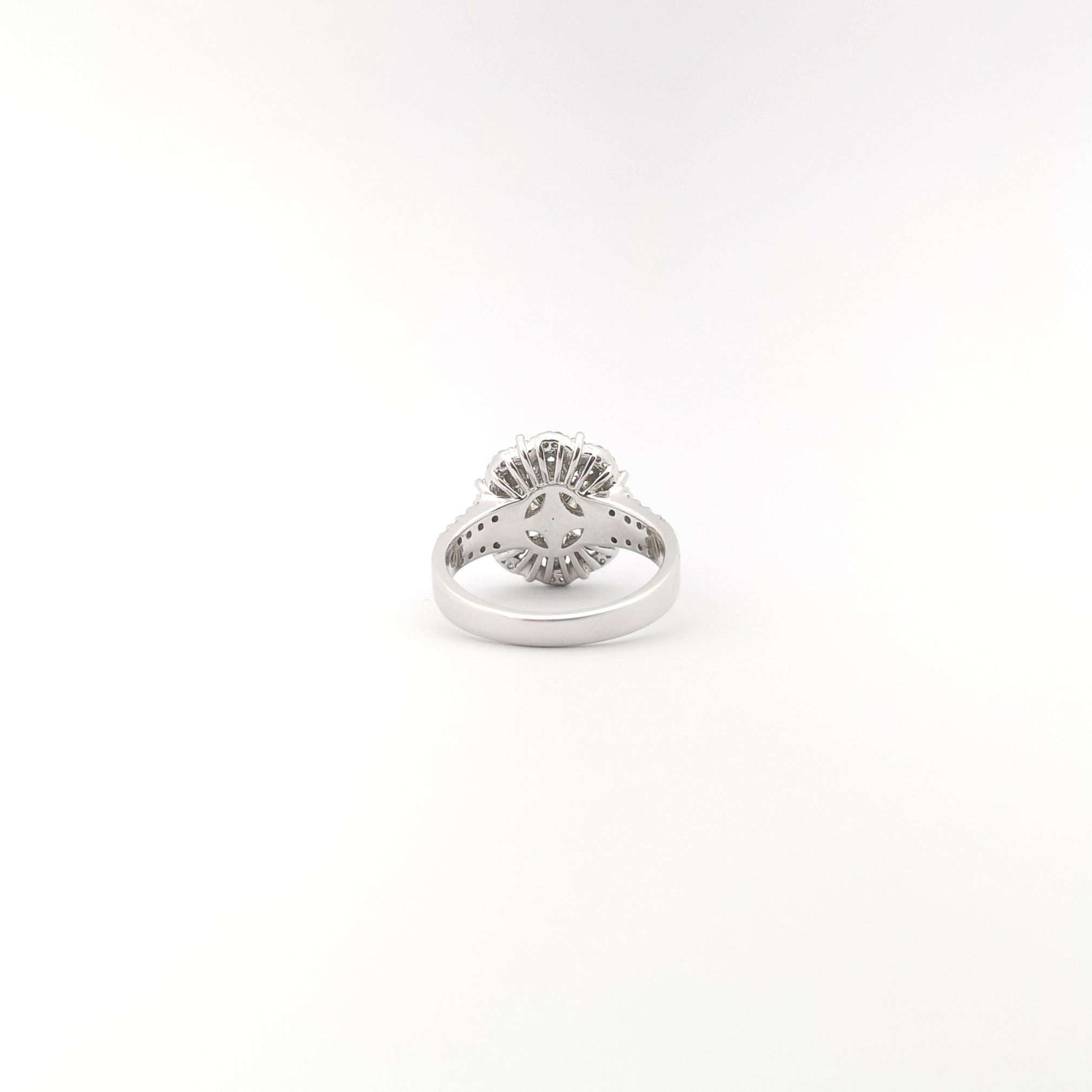 Anello con diamante incastonato in oro bianco 18 carati in vendita 1