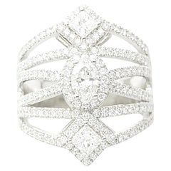 Diamond Ring set in 18K White Gold Settings