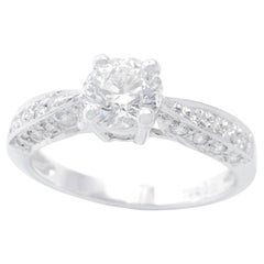 Diamond Ring set in 18K White Gold Settings