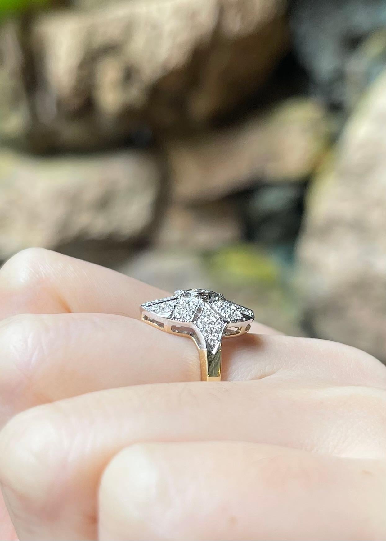 Diamantring in 18K Weiß/Gelbgoldfassung im Angebot 1