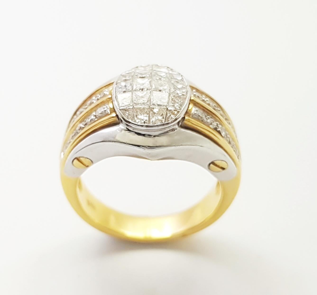 Diamond Ring set in 18K White/Yellow Gold Settings For Sale 3