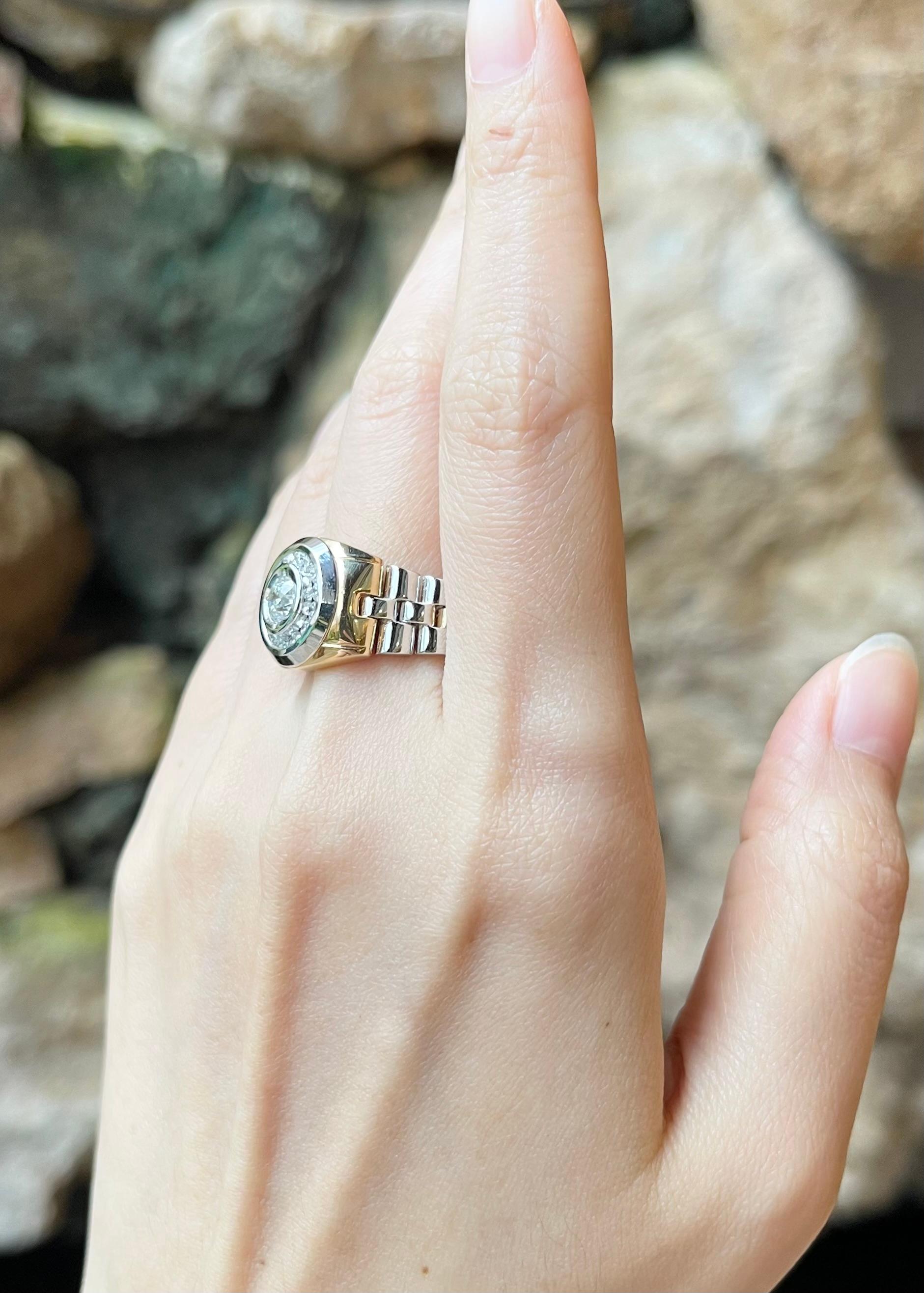 Bague en diamant serti dans des montures en or jaune/blanc 18K Neuf - En vente à Bangkok, TH