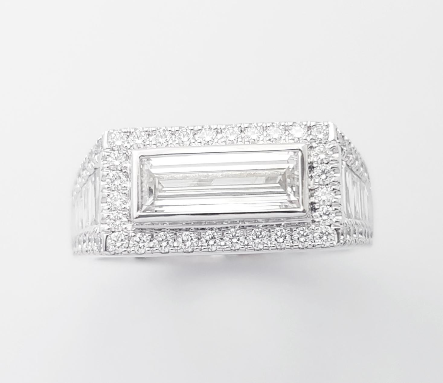 Anello con diamante incastonato in platino 950 in vendita 3