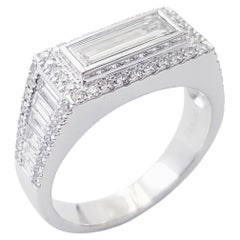 Anello con diamante incastonato in platino 950