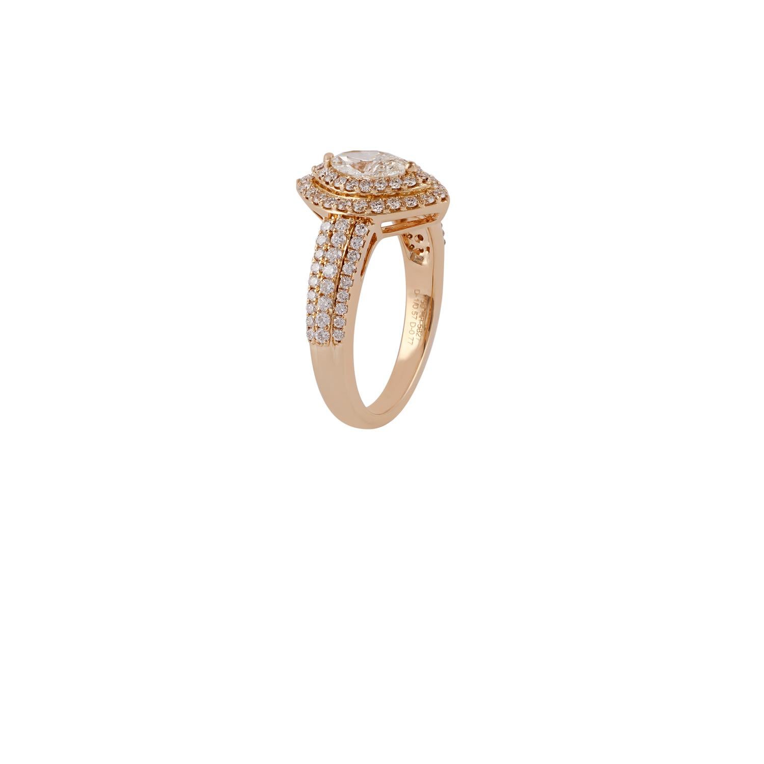 Taille Marquise Bague cloutée de diamants en or jaune 18 carats en vente