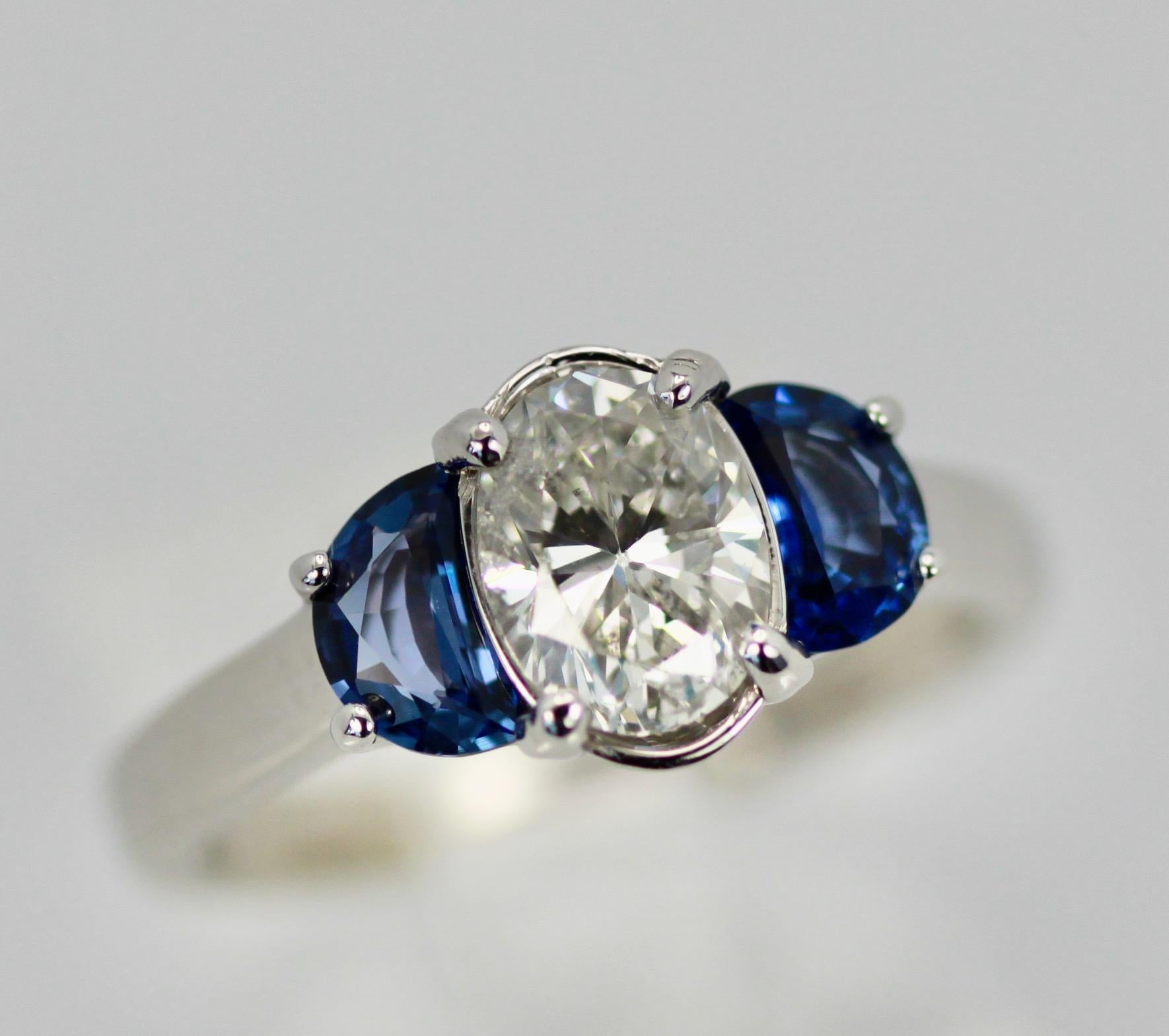 Diamond Ring with Half Moon Sapphire Sides 2.20 Carats In Excellent Condition For Sale In North Hollywood, CA