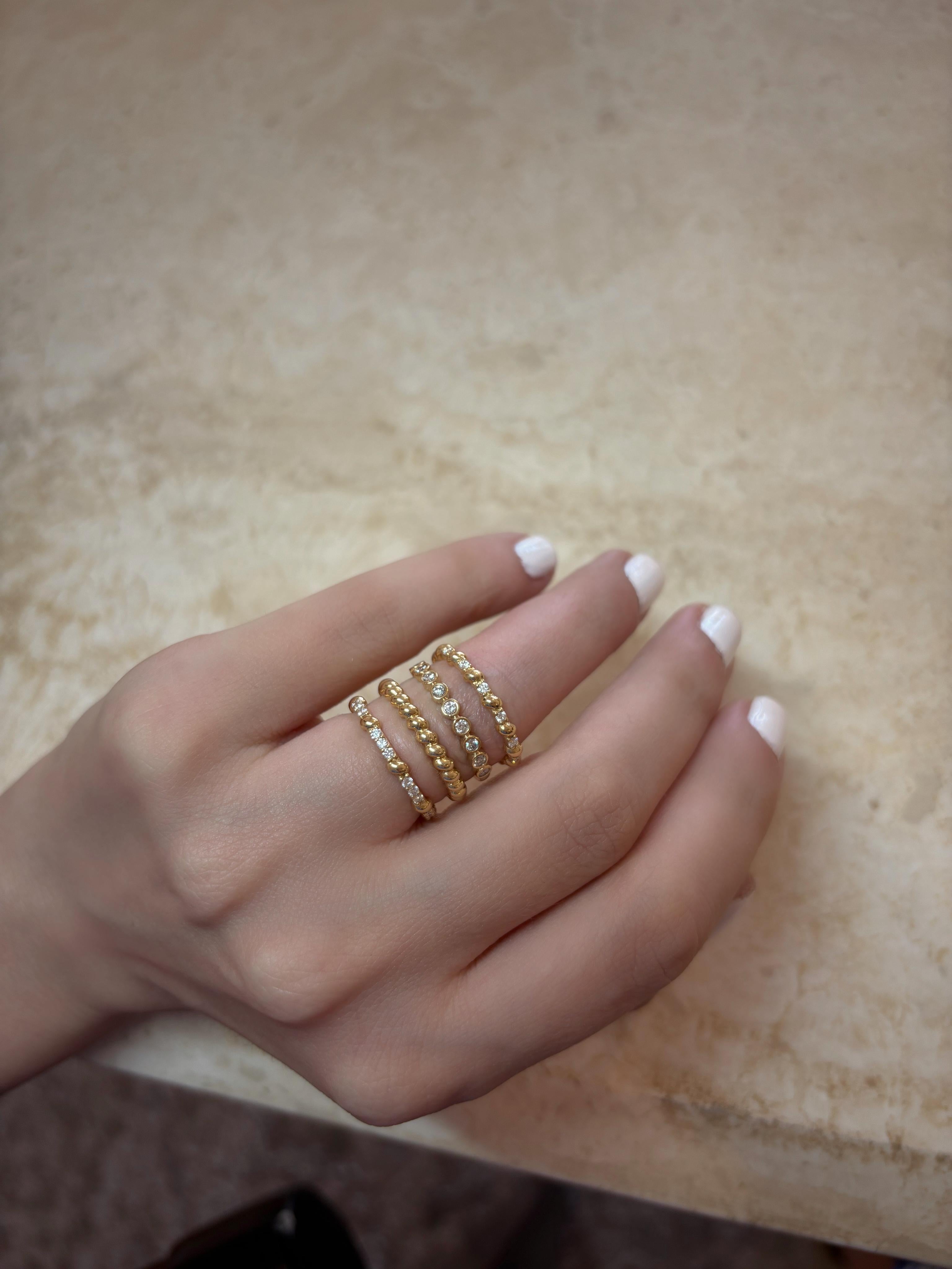 Women's or Men's Diamond Ring with Rope Detail, 18K Gold, 0.13cts diamonds, US size 6 For Sale