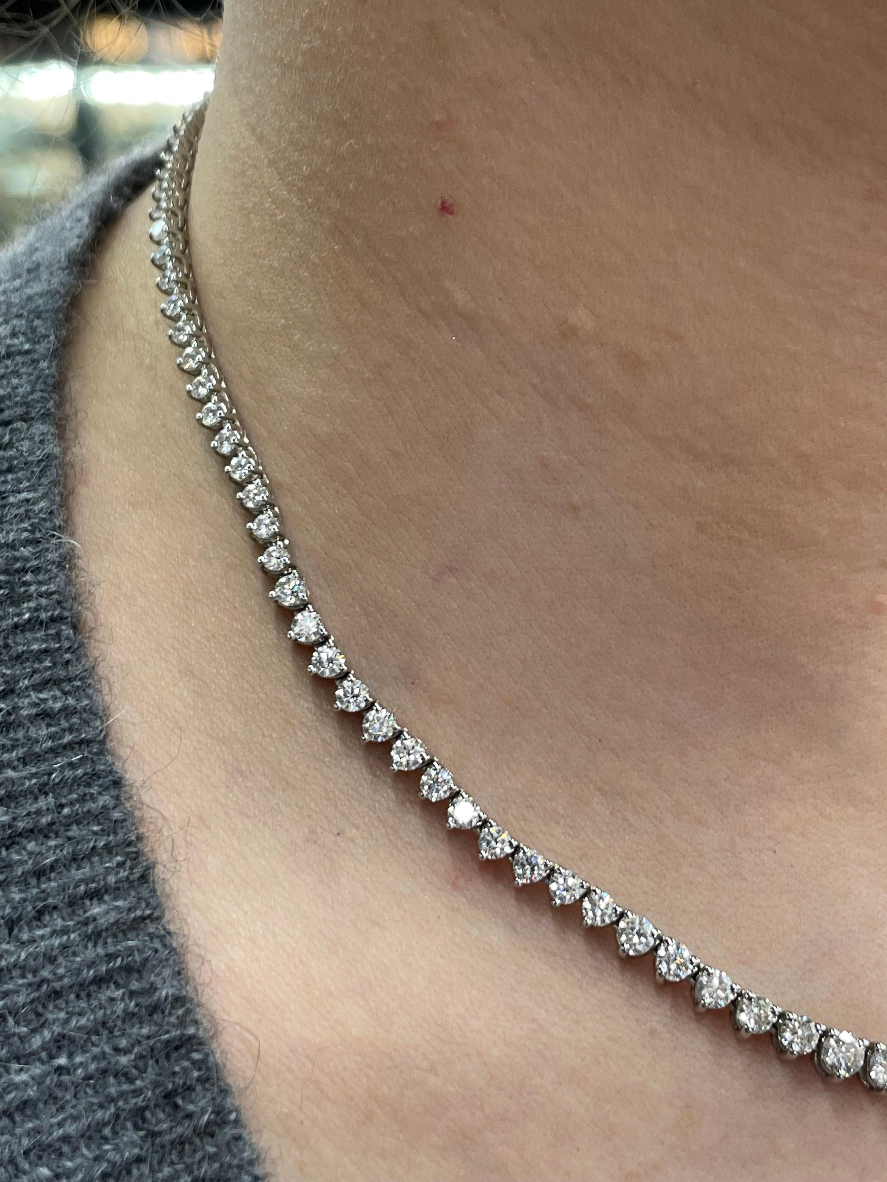 Diamond Riviere Necklace 10.02 Carats H-I SI1-SI3 18 Karat White Gold In New Condition In New York, NY