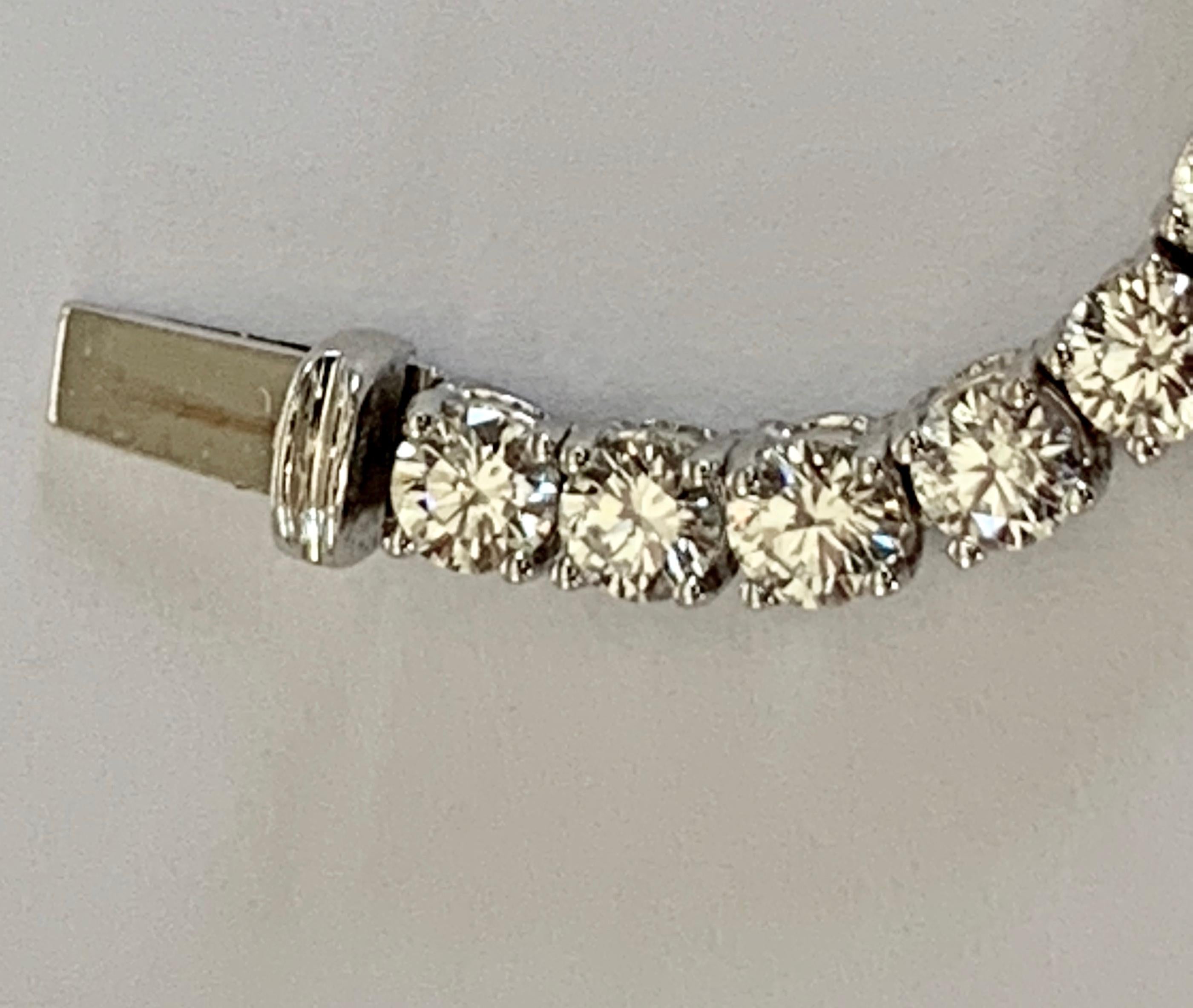 Diamantenes Rivière-Halsband von Bucherer im Angebot 1