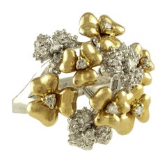 Vintage Diamond 18 kt  Rose and White Gold Flower Ring