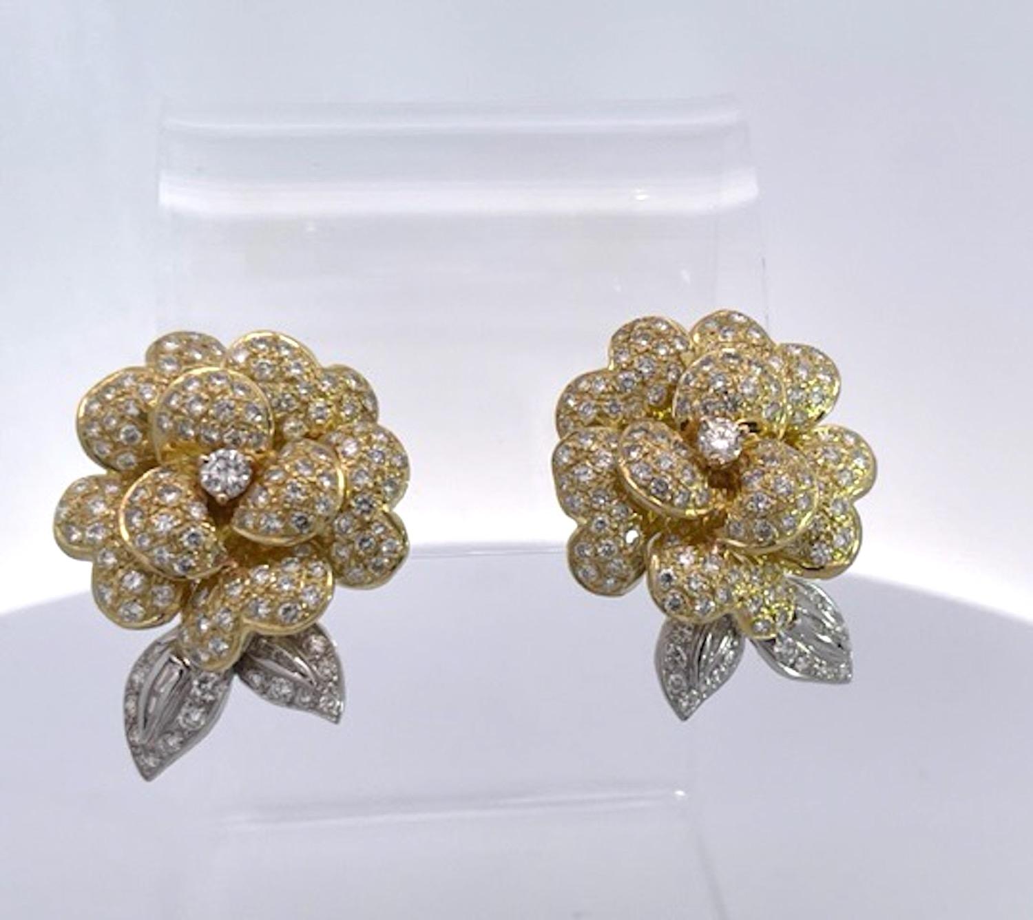 Women's Diamond Rose Earrings Large Yellow Gold 14K For Sale