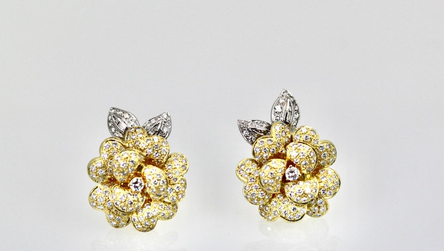 Diamond Rose Earrings Large Yellow Gold 14K For Sale 2