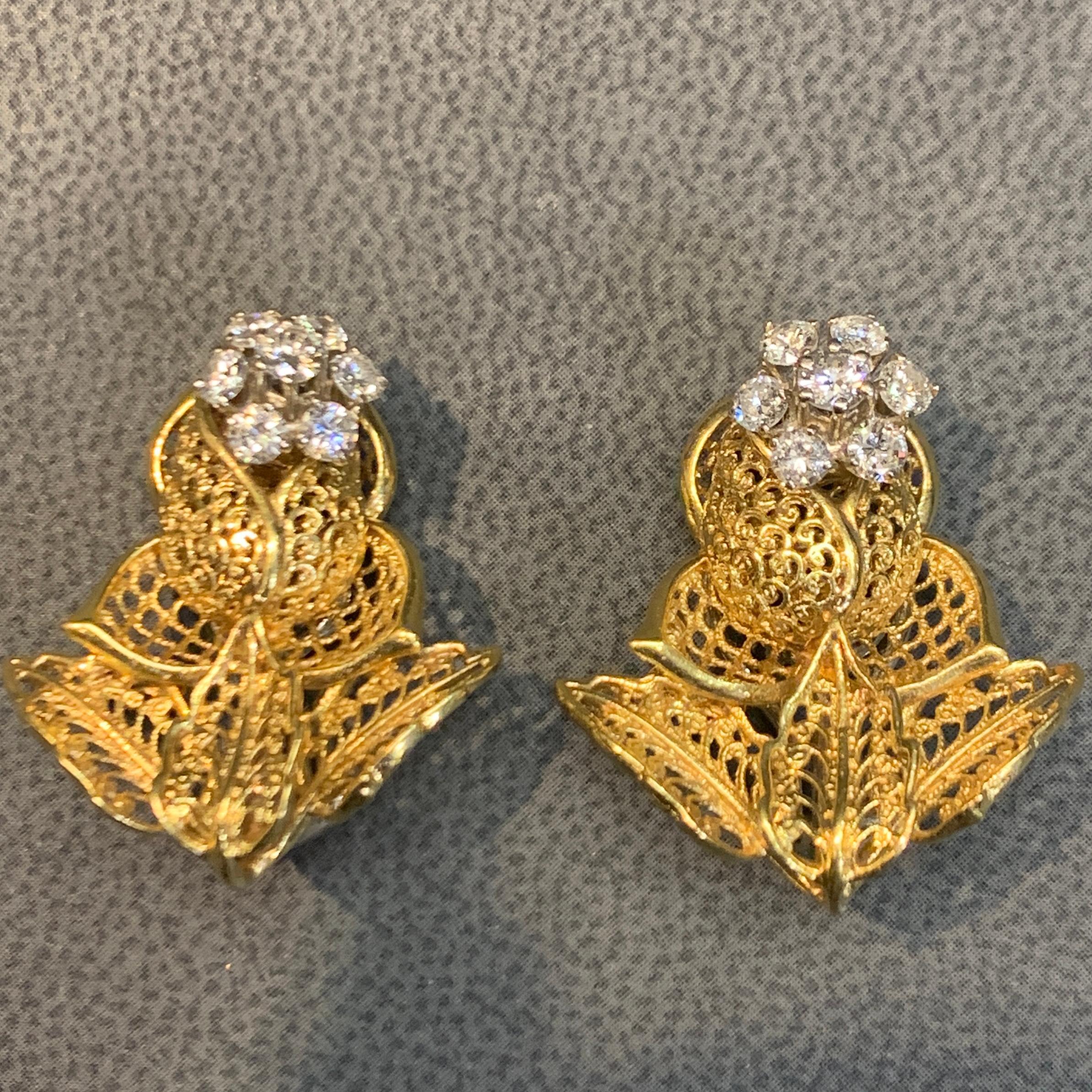 Round Cut Diamond Rose Flower Earrings For Sale