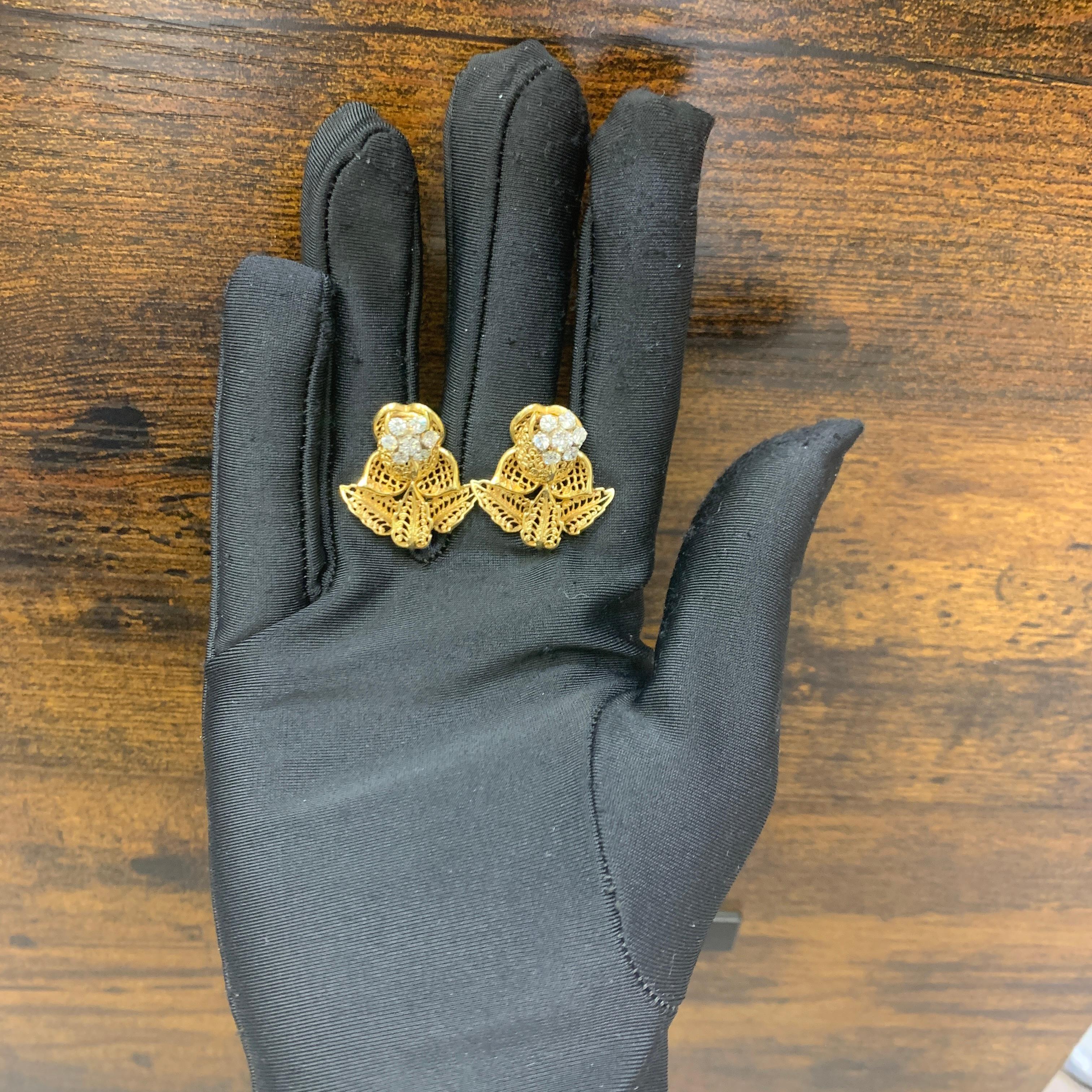 Diamond Rose Flower Earrings In Excellent Condition For Sale In New York, NY