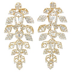 Pendientes colgantes de diamantes redondos y baguette en oro amarillo de 18k, 1,86 quilates en total