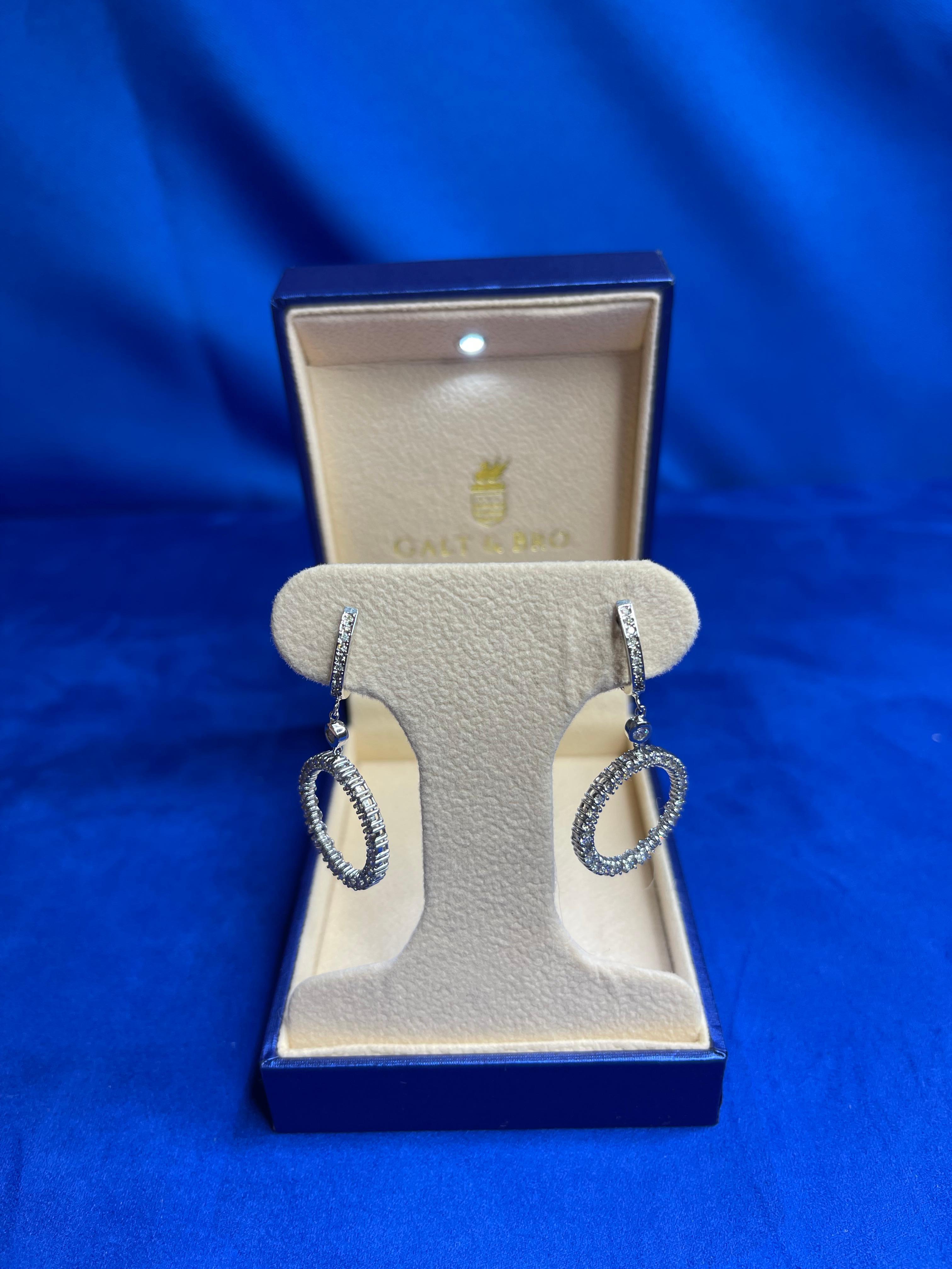 Diamond Round Circle 14 Karat White Gold Hoop Huggie Statement Carat Earrings In New Condition For Sale In Oakton, VA