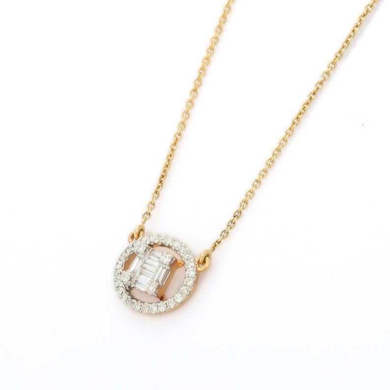 Mixed Cut Everyday Diamond Round Pendant in 18k Solid Yellow Gold For Sale