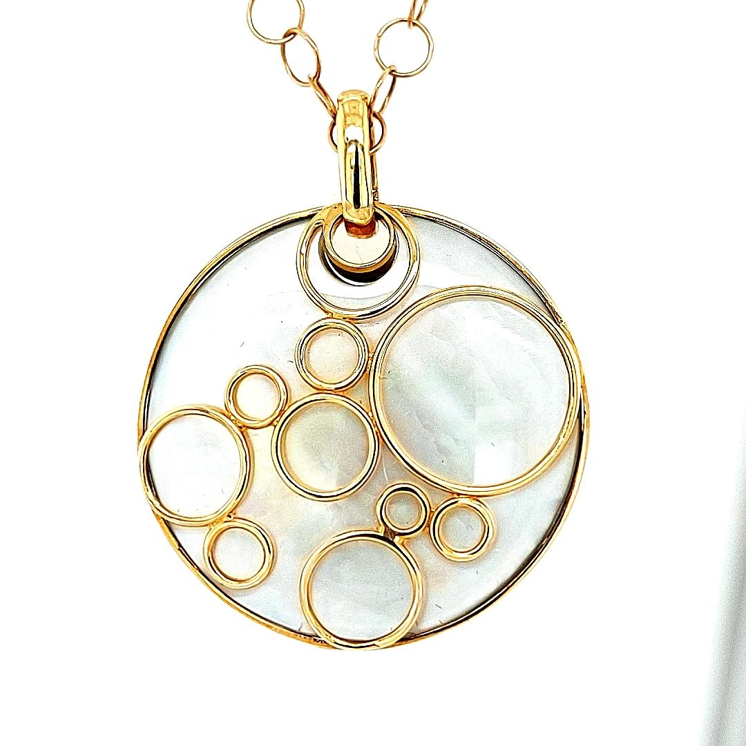 Women's or Men's 18kt Rose Gold Diamond Round Reversible Mother of Pearl Pendant Necklace For Sale