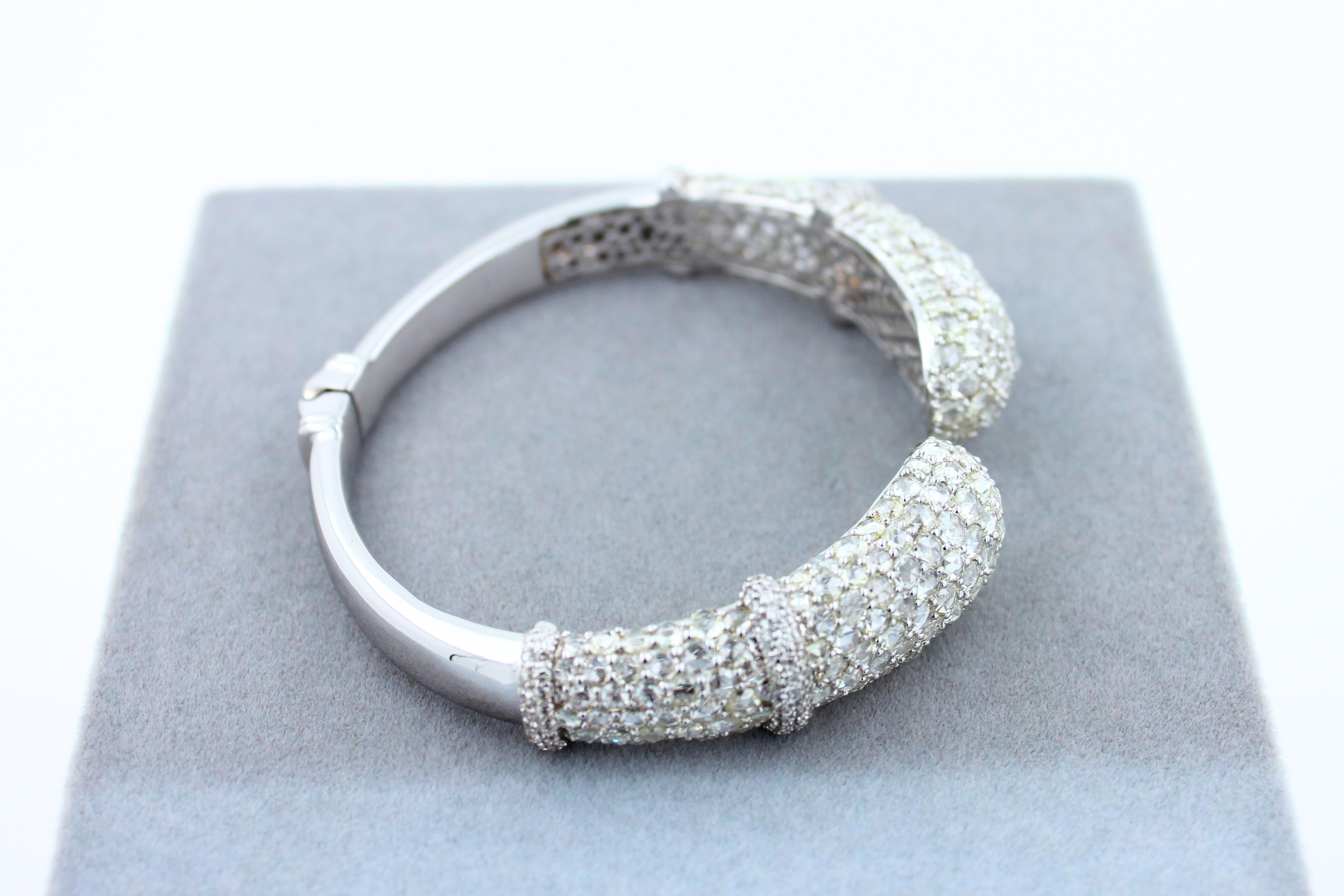Diamond Round Shape Brilliant Cut Pave Set Lux 18K White Gold Bangle Bracelet For Sale 10