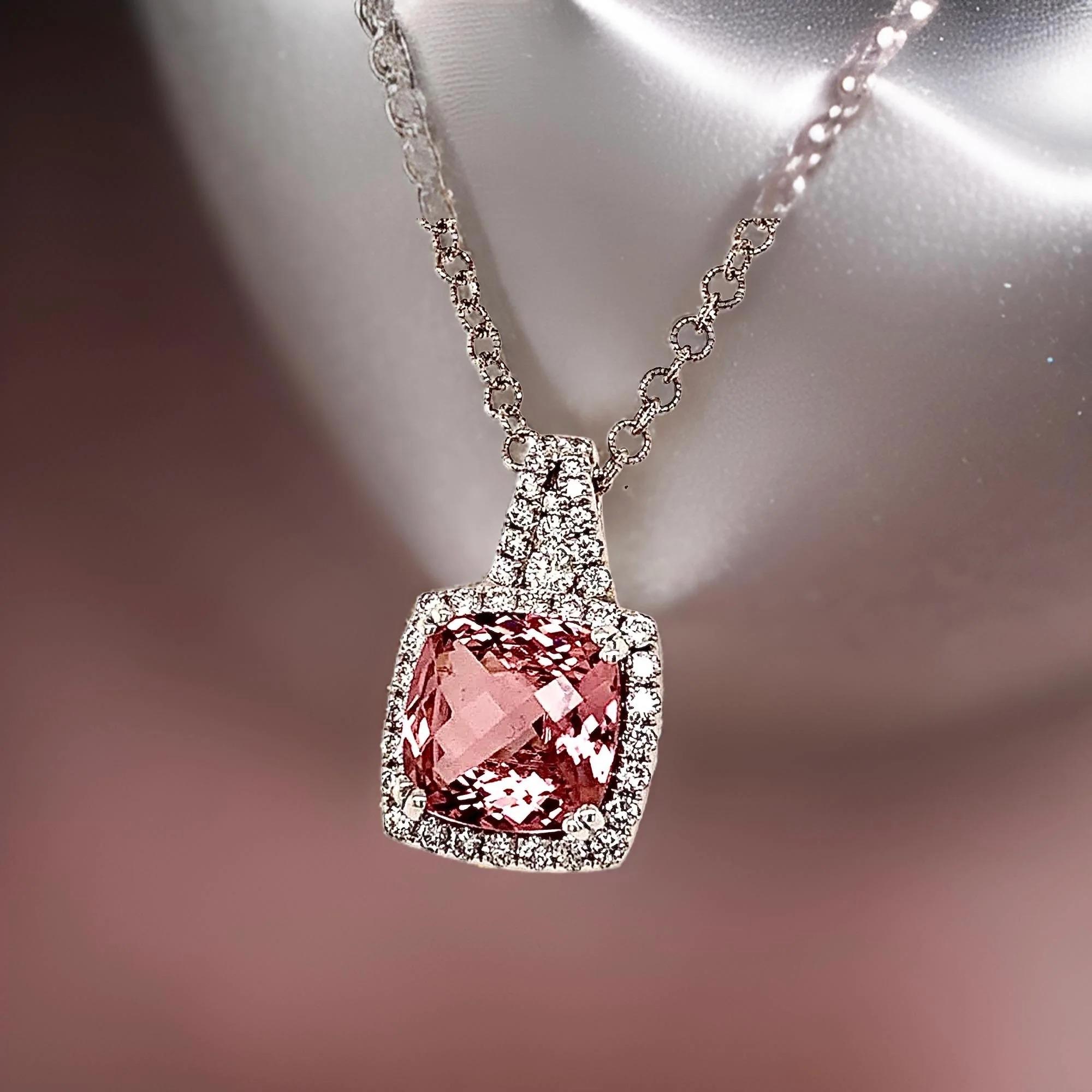 Women's Diamond Rubellite Tourmaline Necklace 5.47 TCW 18k Gold Certified For Sale