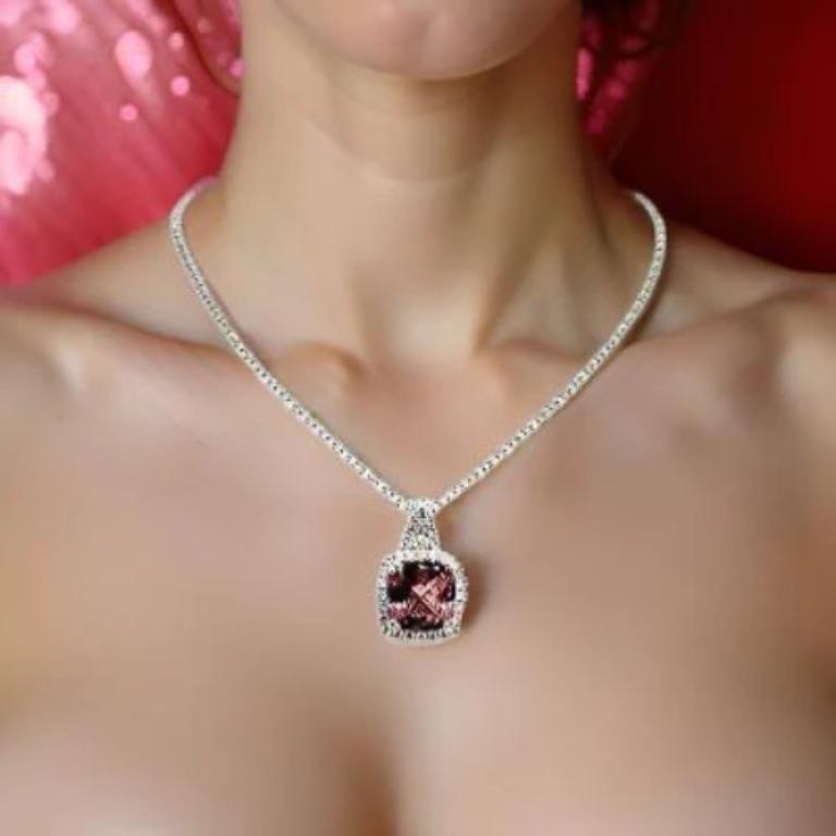 Diamond Rubellite Tourmaline Necklace 5.47 TCW 18k Gold Certified For Sale 1