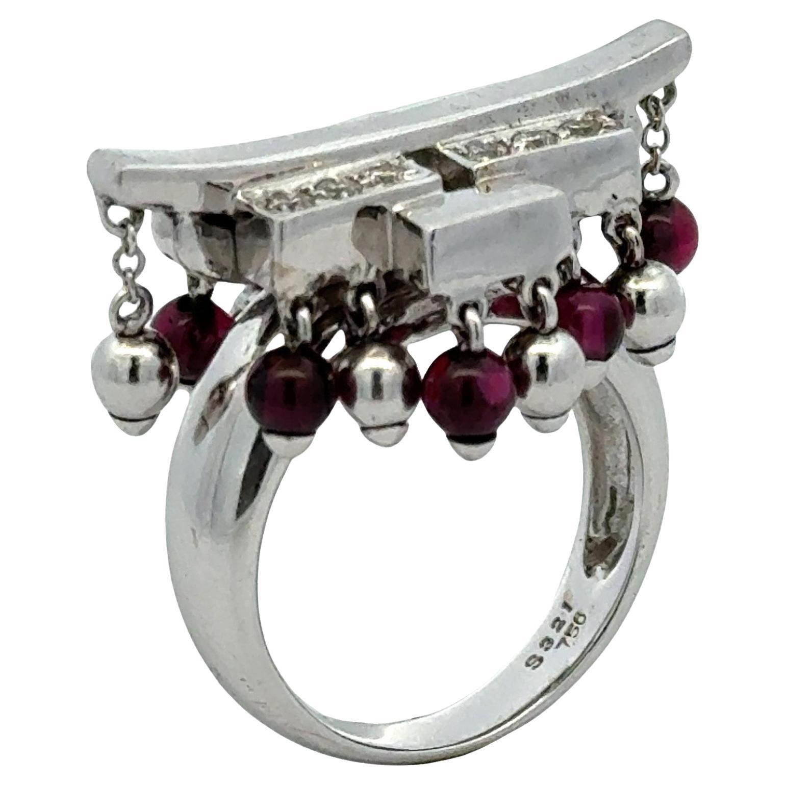 Bague Vintage Cocktail Contemporaine en or blanc 18 carats Diamant Rubis