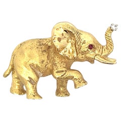 Diamond Ruby 18 Karat Yellow Gold Elephant Brooch Pin By Scully & Scully 