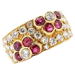 Moderner Blumenring, Diamant Rubin 18 Karat Gelbgold