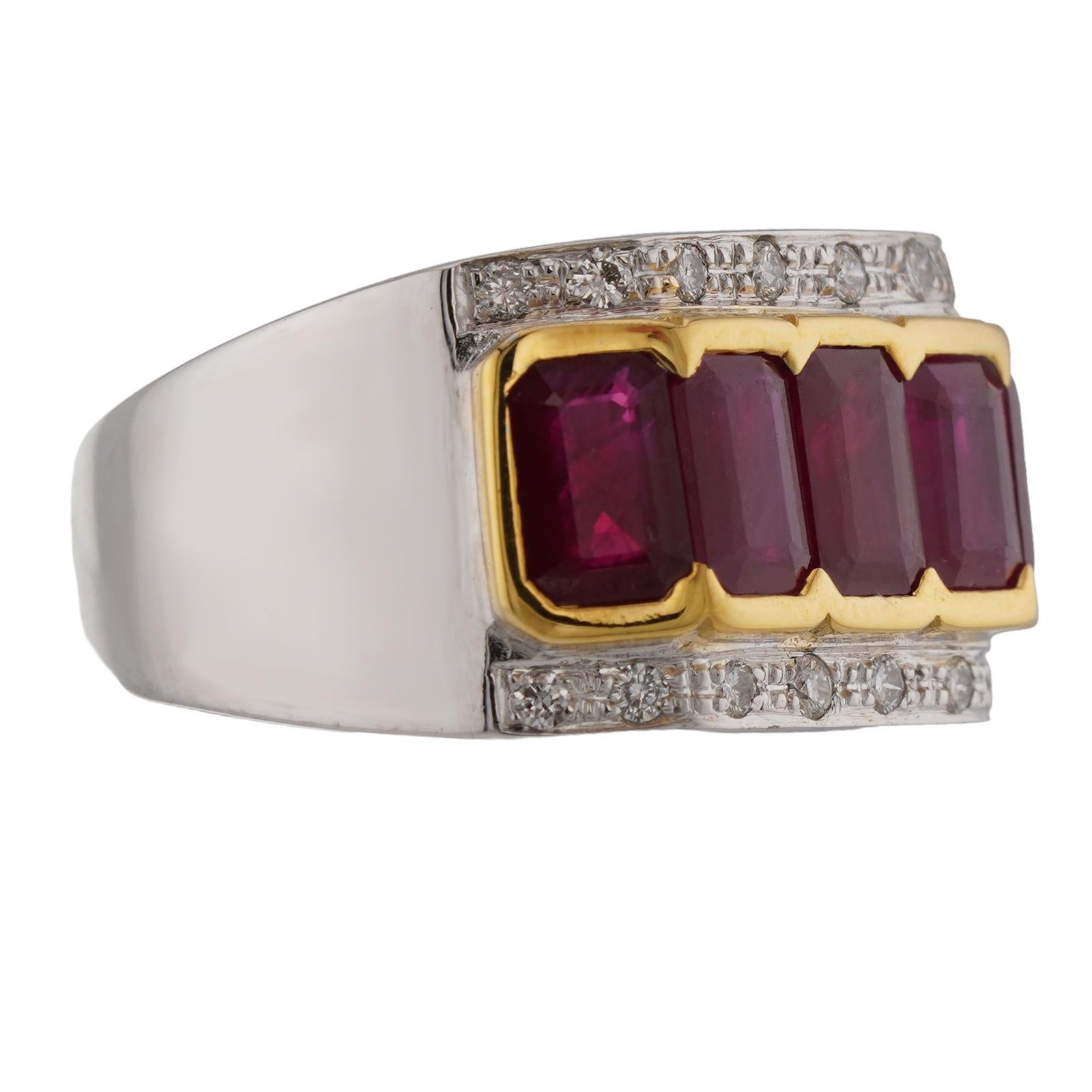 Diamond Burma Ruby 18k White Yellow Gold Ring. GIA In condizioni ottime in vendita a New York, NY