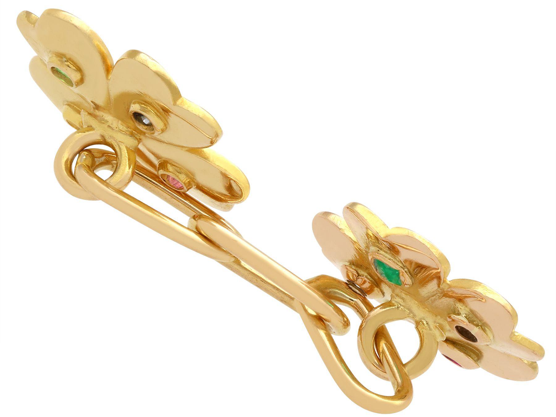 Diamond Ruby and Emerald Yellow Gold Clover Cufflinks In Excellent Condition For Sale In Jesmond, Newcastle Upon Tyne