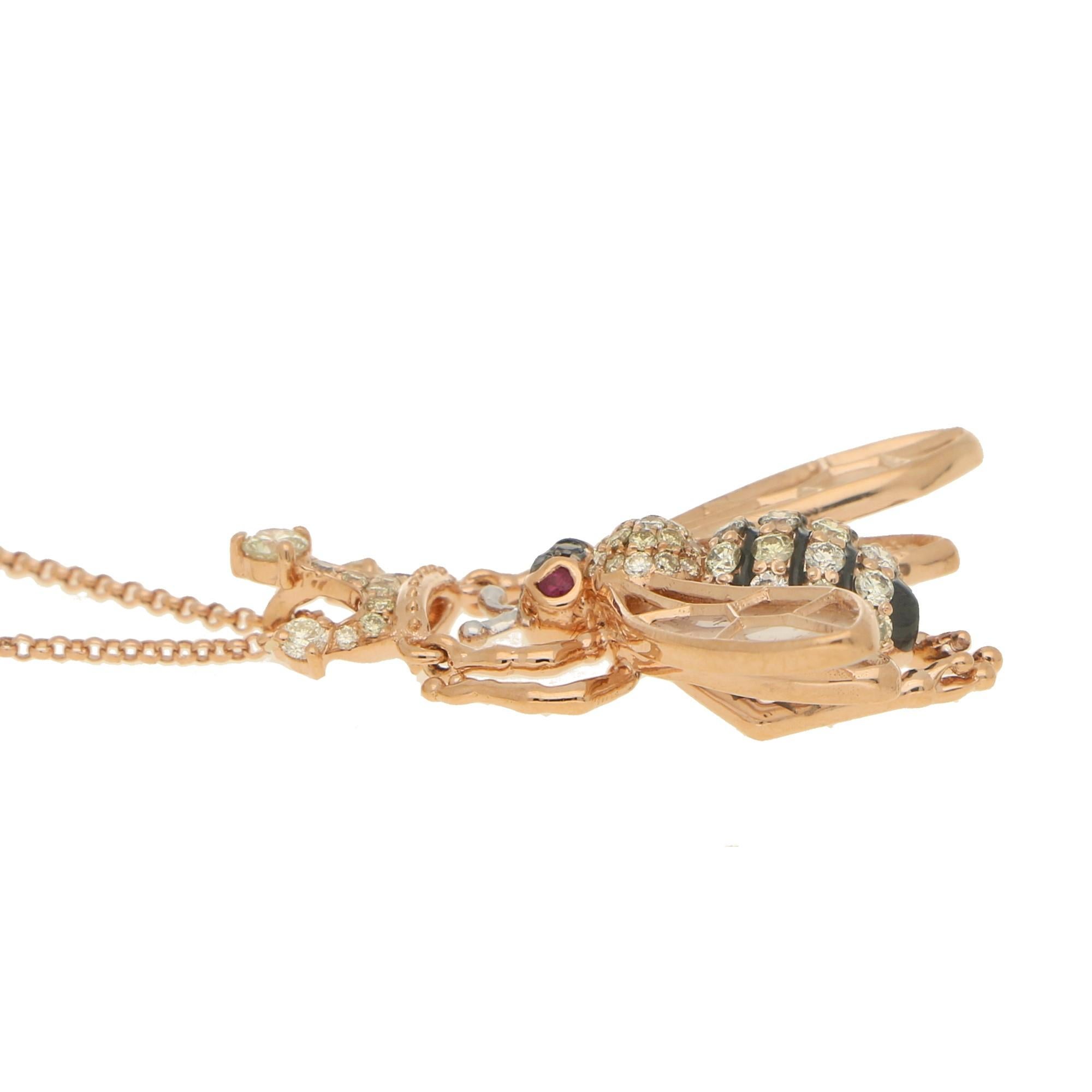 gold queen bee necklace