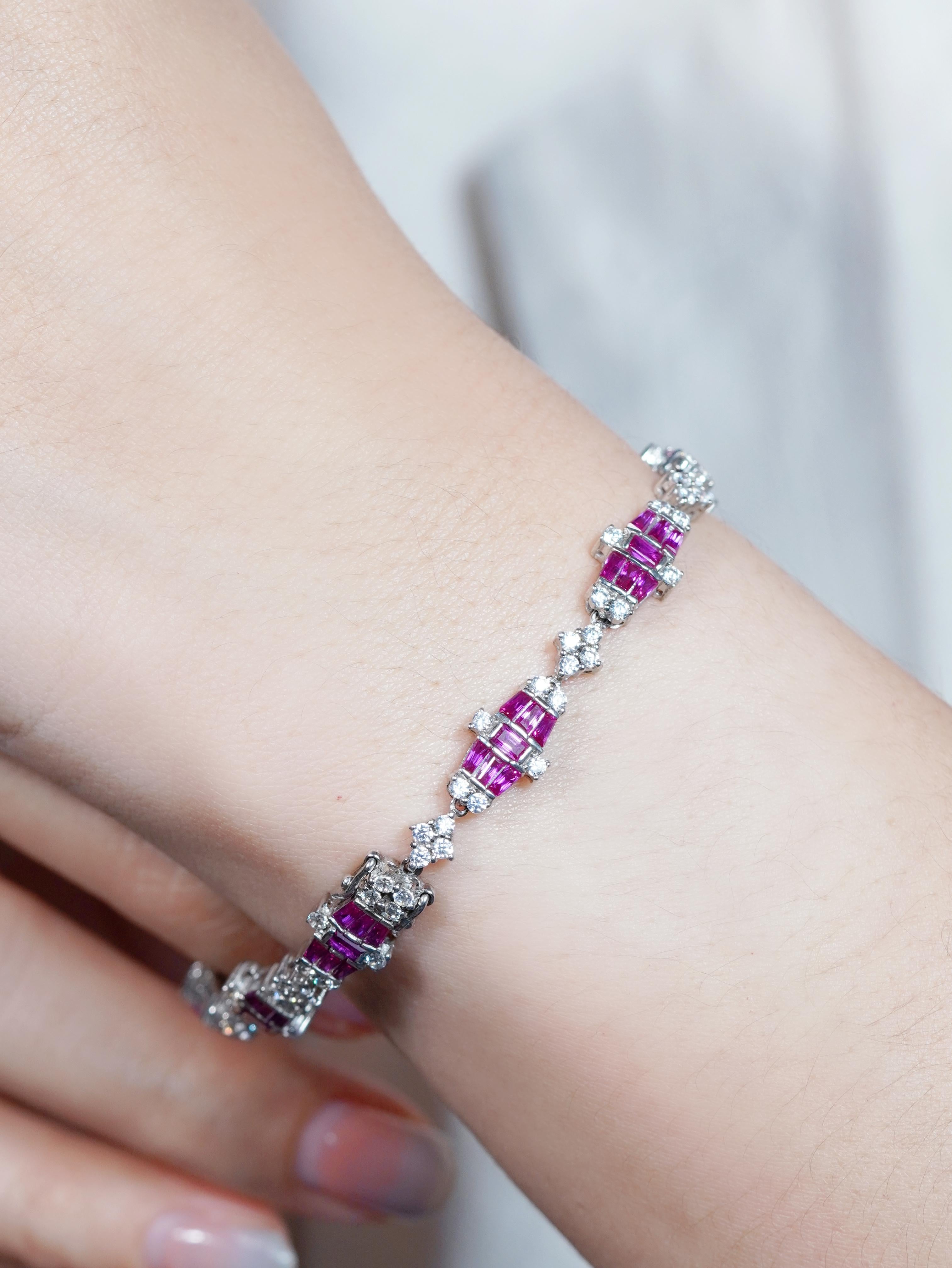 Round Cut Diamond Ruby Art Deco Style Link Bracelets in 18K White Gold For Sale