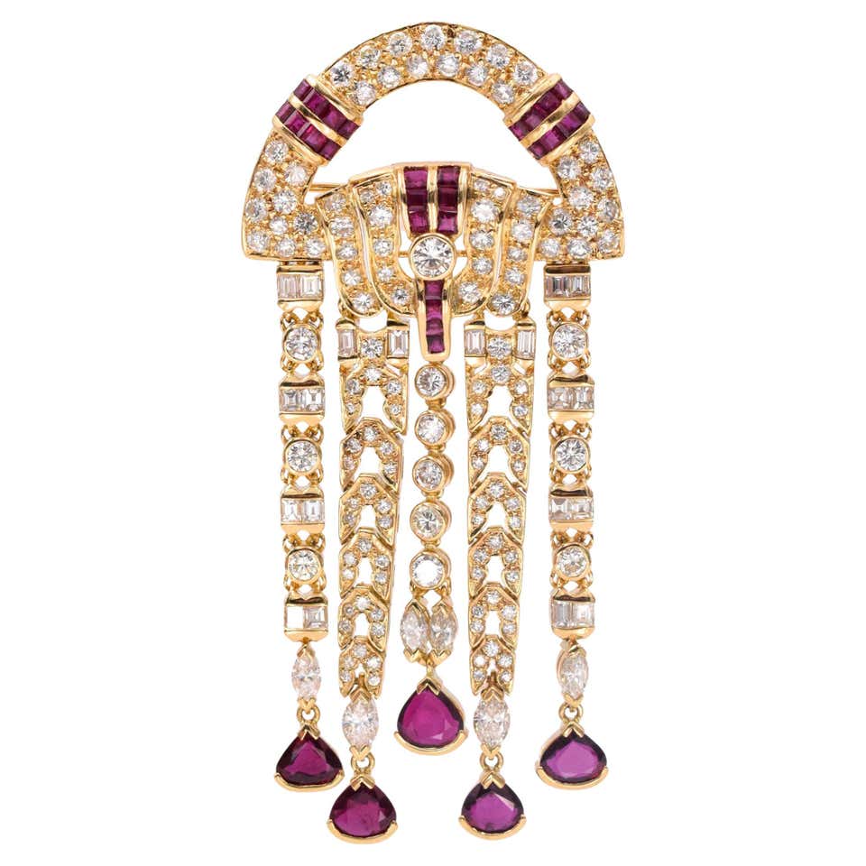 Ruby Stone Brooch Ruby and Diamond Brooch/Pendant set in 18K Gold Settings For Sale at ...