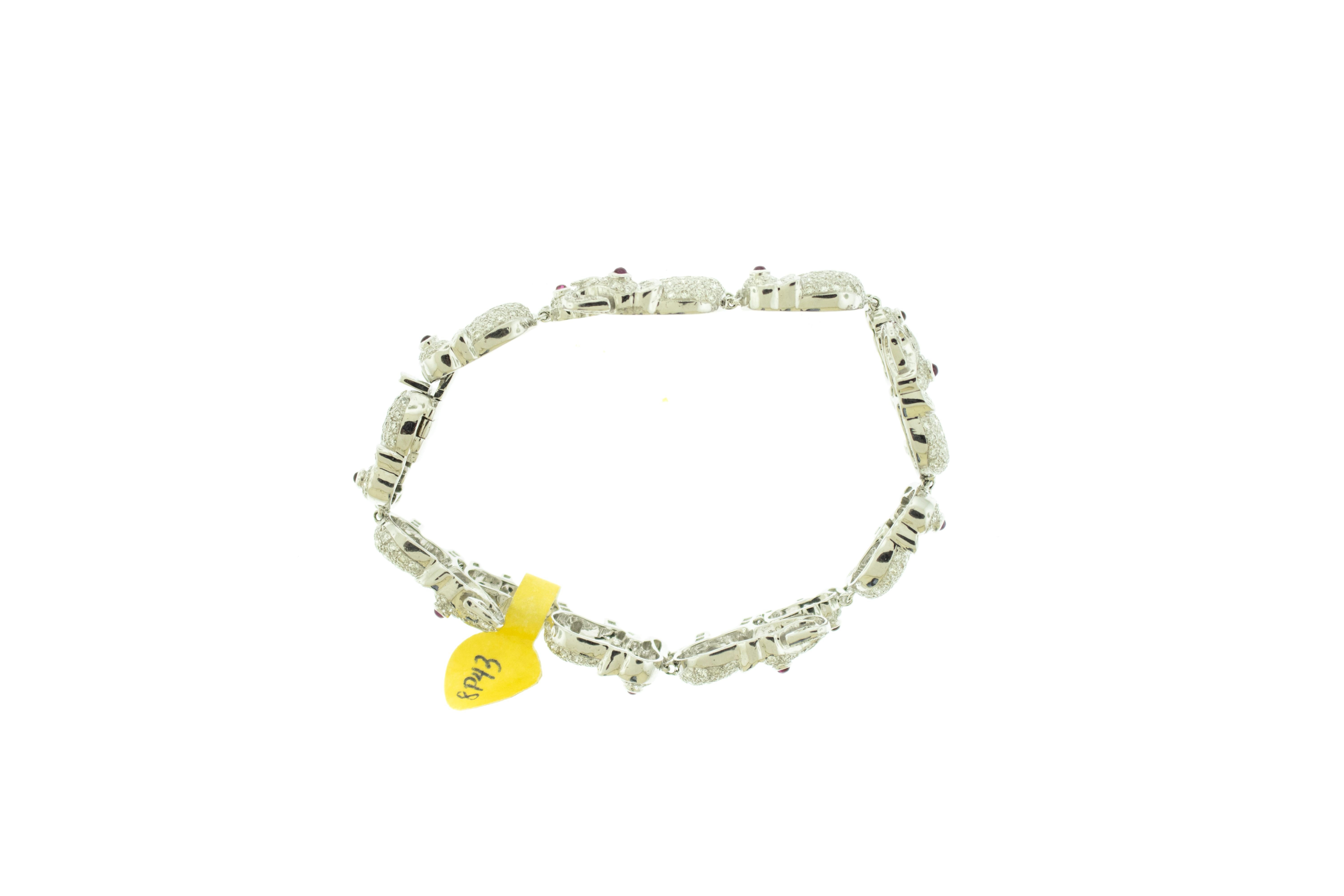 Diamant-Rubin-Rubin-Elefanten-Armband-Halskette aus 18 Karat Weißgold  im Zustand „Gut“ in New York, NY