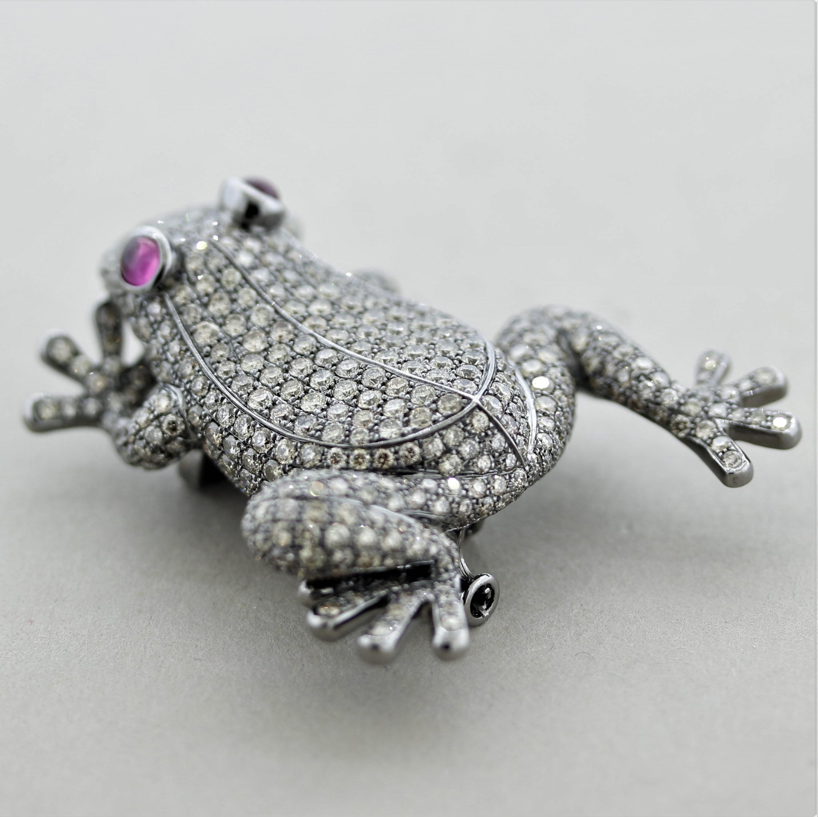 Diamond Ruby Gold Frog Brooch For Sale 1