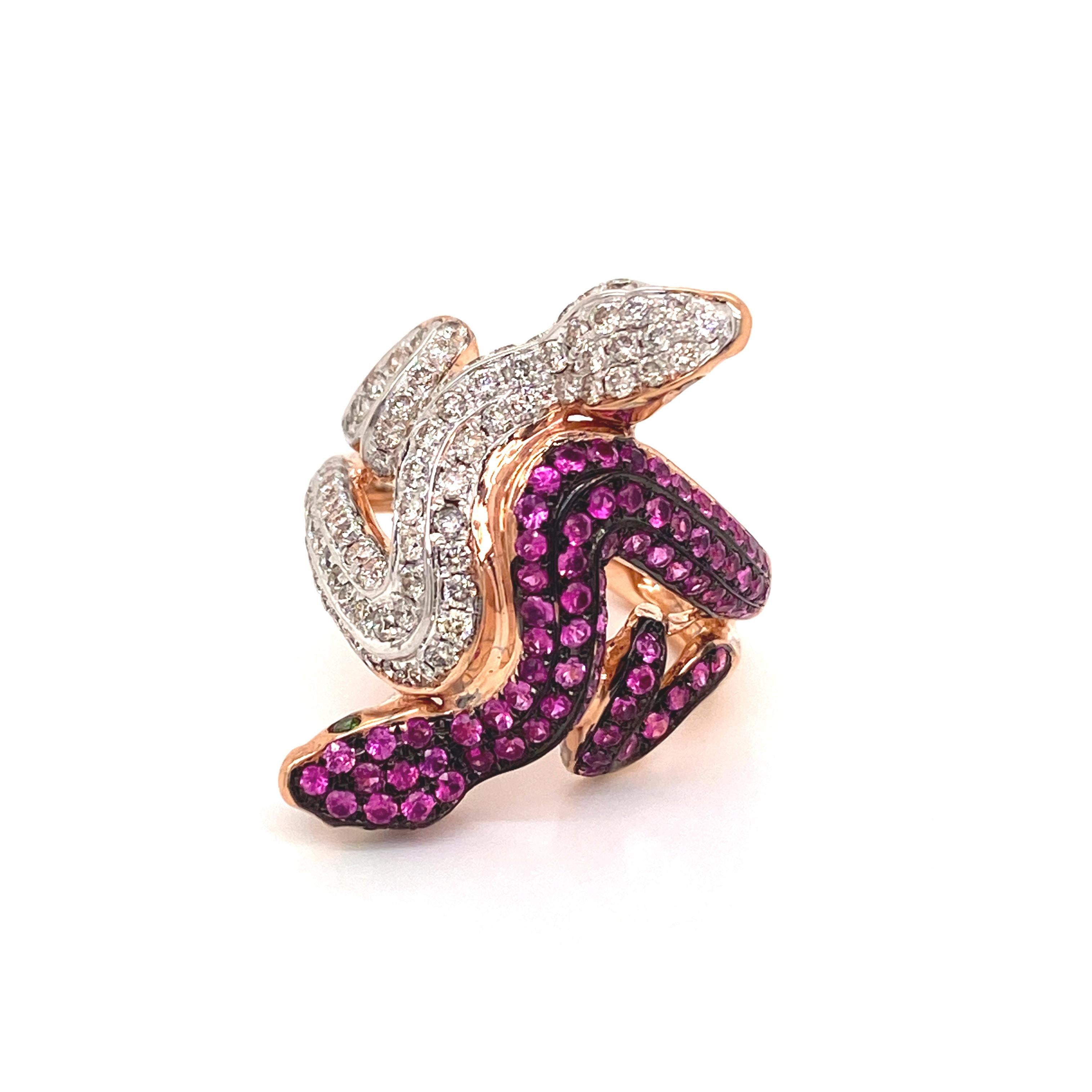 Diamond Ruby & Green Garnet  18k Gold Two Snake Ring In Excellent Condition For Sale In Boca Raton, FL