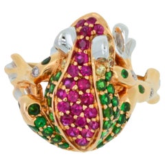 Bague en or rose « Lucky Frog » avec diamants, rubis et tsavorite verte, animal nature amusant