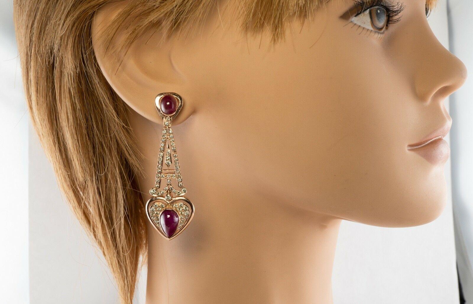 Orecchini a cuore con diamante e rubino in oro rosa 18 carati con pendente In condizioni buone in vendita a East Brunswick, NJ