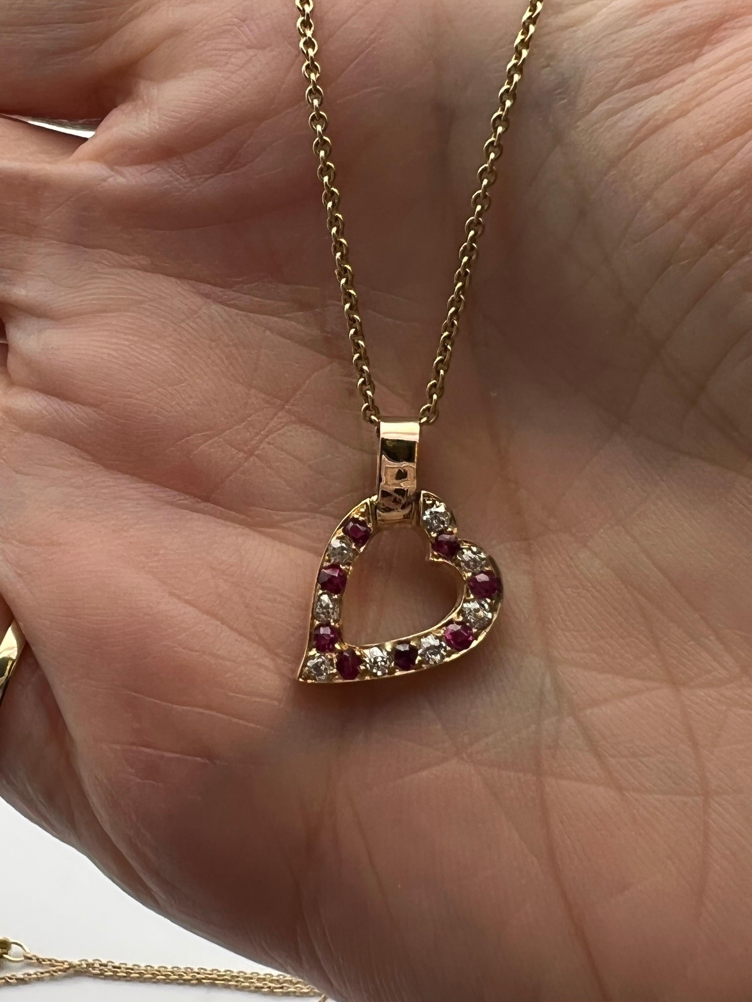 Diamond Ruby Heart Gold Pendant In Excellent Condition In New York, NY