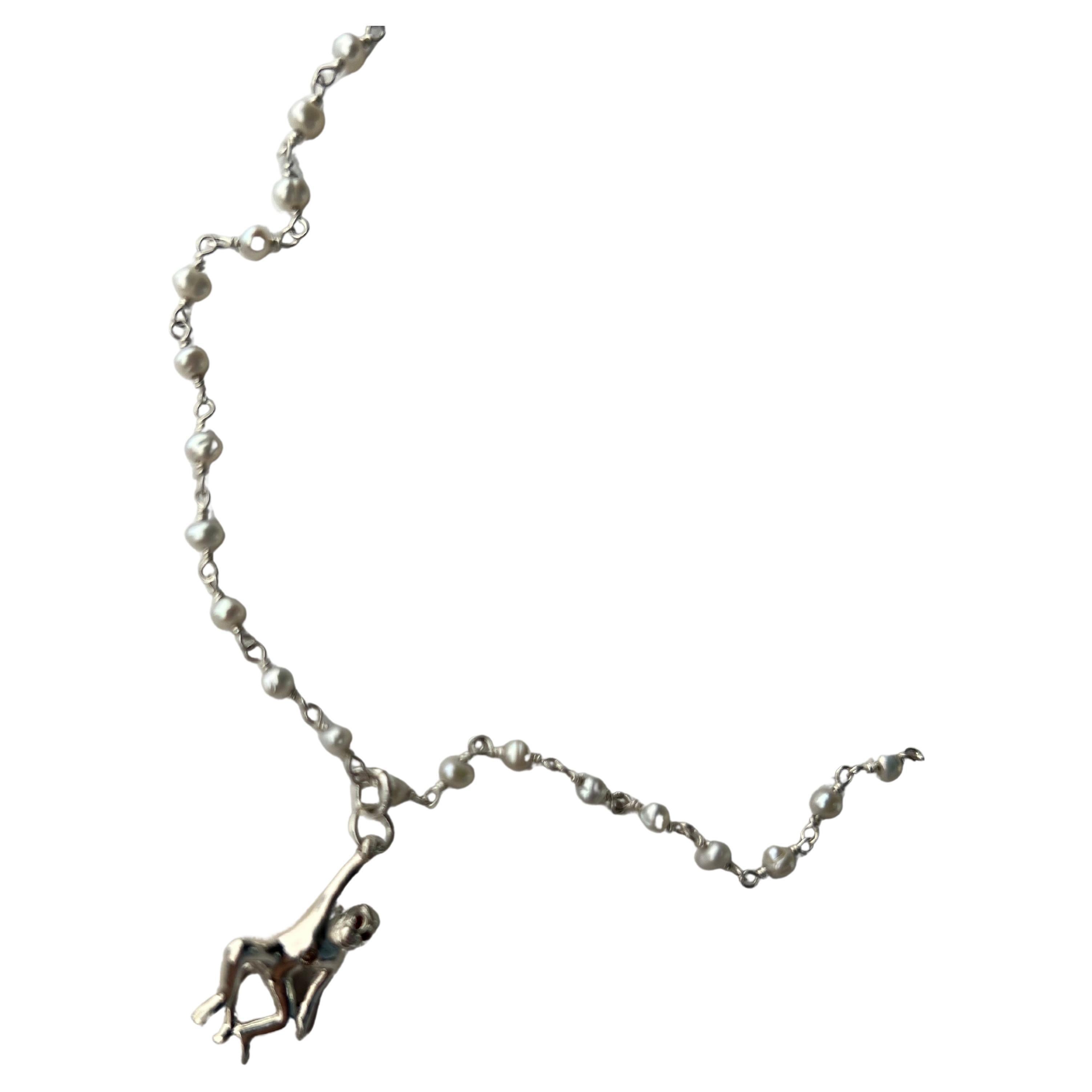 Rosario-Halskette mit Diamanten, Rubin, Affen, Silberperlen J Dauphin (Zeitgenössisch) im Angebot
