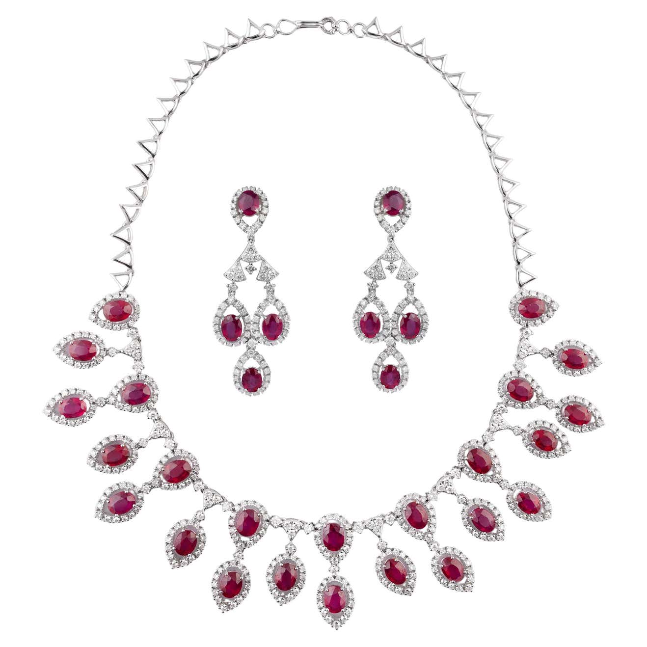 14k gold Diamond Ruby Necklace For Sale at 1stDibs