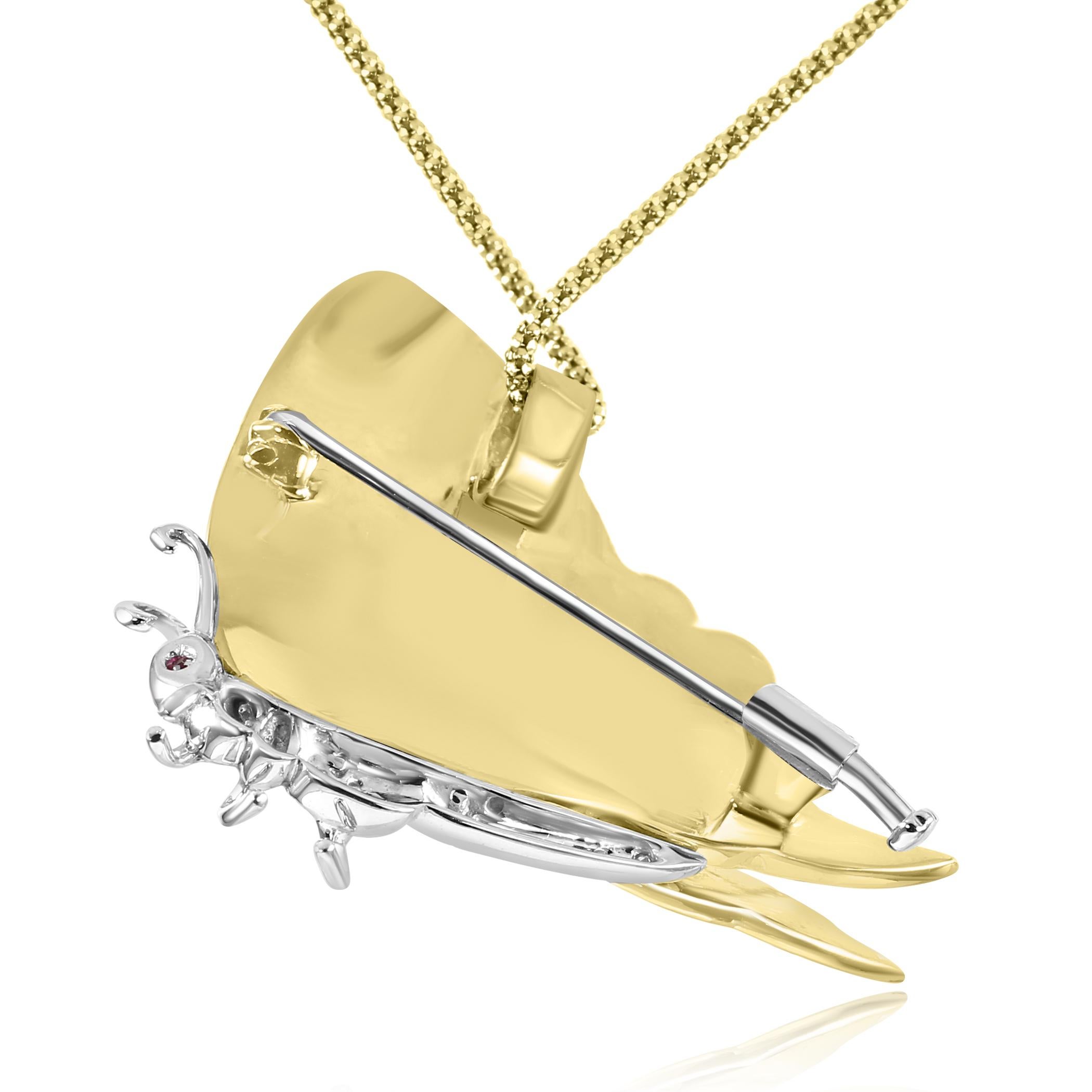 Taille ronde Pendentif broche papillon en or jaune et blanc 18 carats, diamant, rubis et émail en vente